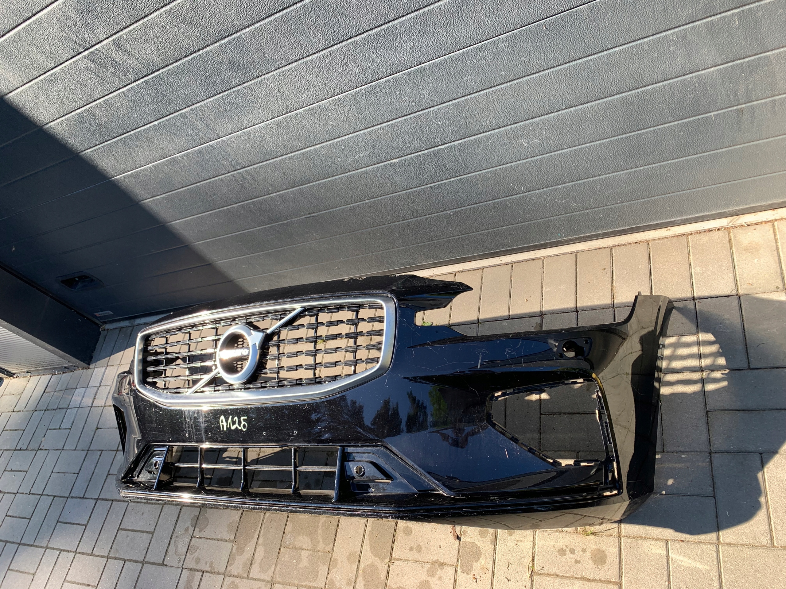 Volvo V60 S60 R design 18- bumper front front