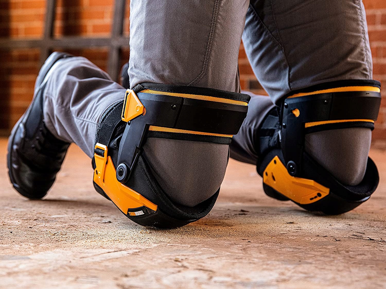 Nakolanniki robocze ToughBuilt Gelfit TB-KP-G3 żelowe ochraniacze kolan Kod producenta GelFit Fanatic