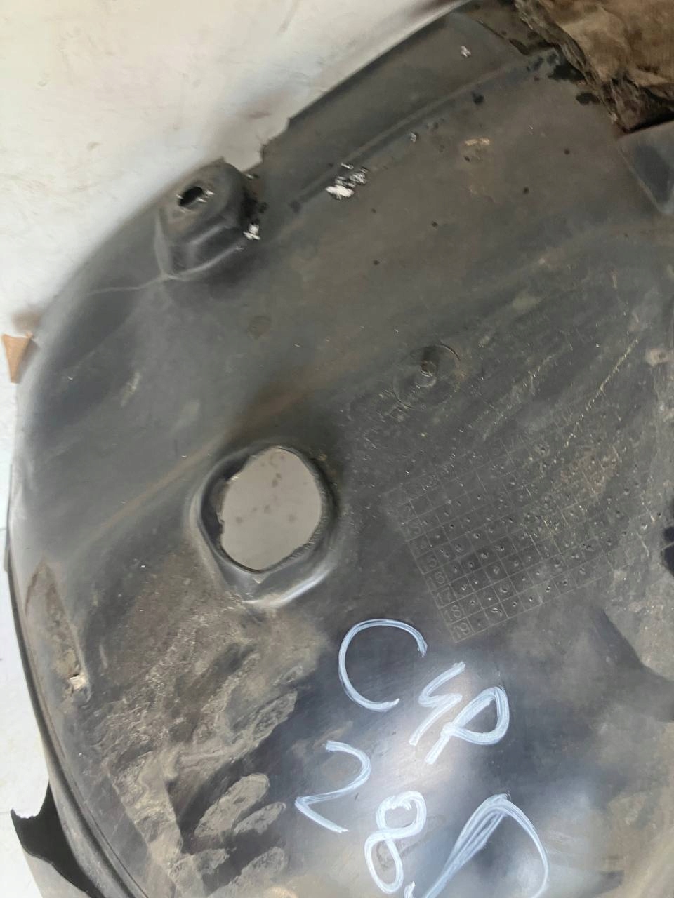 mudguard right front CITROEN C4 PICASSO II #28