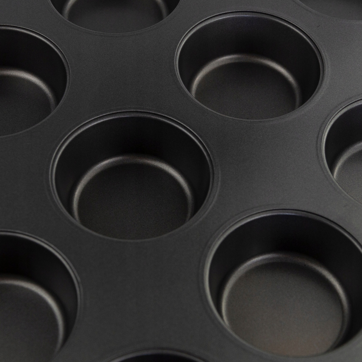 FORMA DO PIECZENIA BABECZEK MUFFIN BLACHA FOREMKA NA 12 BABECZEK non-stick Wysokość produktu 2.7 cm