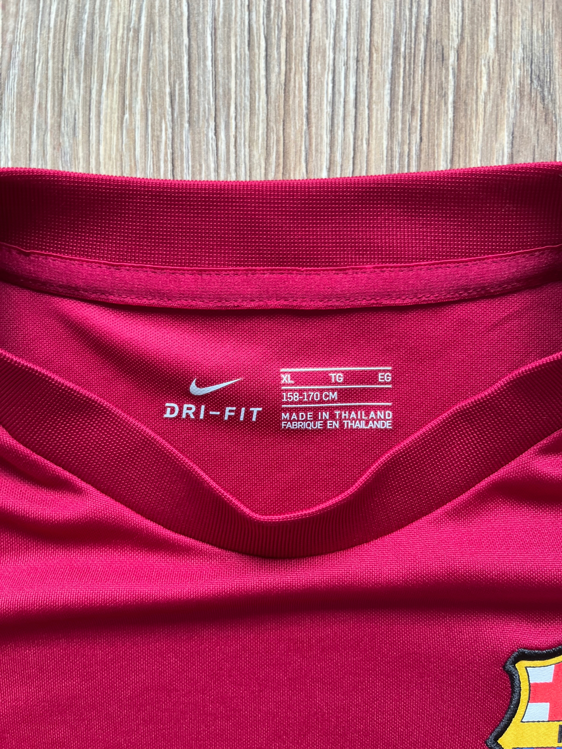 Koszulka młodzieżowa NIKE FC BARCELONA, r. 158-170 Kolor bordowy
