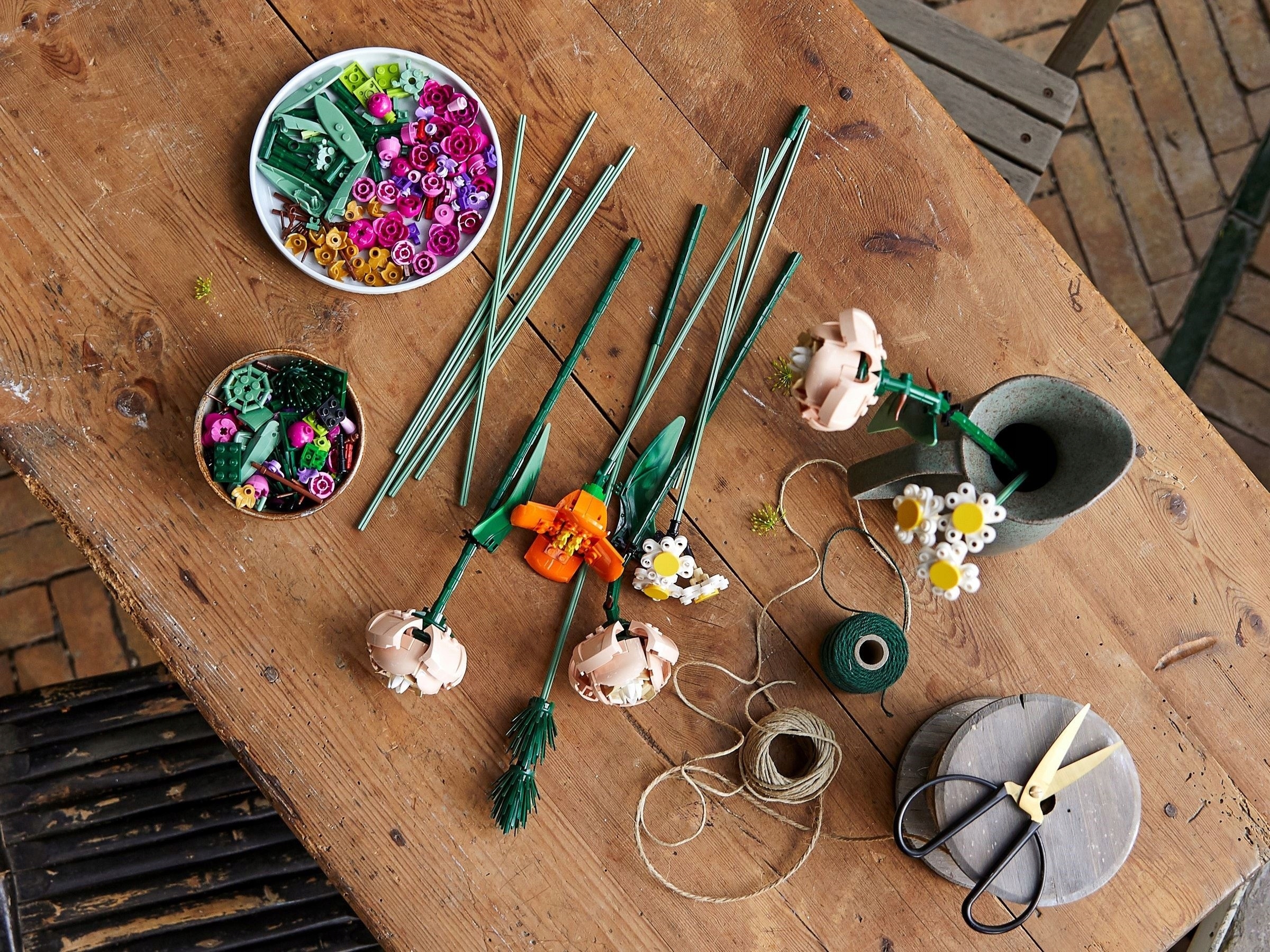 LEGO CREATOR EXPERT BUKIET KWIATÓW ZESTAW 10280 PREZENT WALENTYNKI + TORBA Liczba elementów 756 szt.