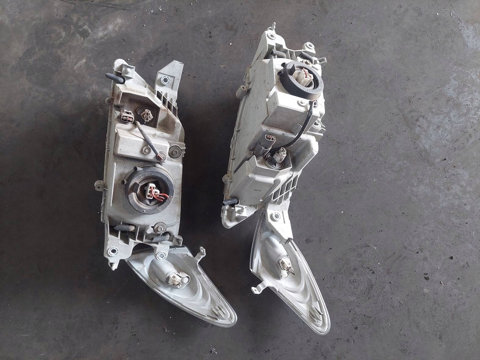 complete front bonnet bumper light fender MAZDA PREMACY and Lift 22V