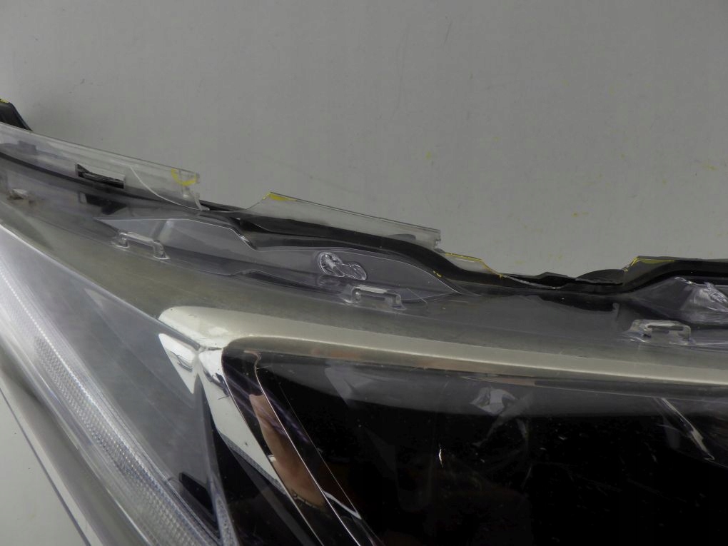 TOYOTA COROLLA E16 LIFT FULL LED 16- light front right