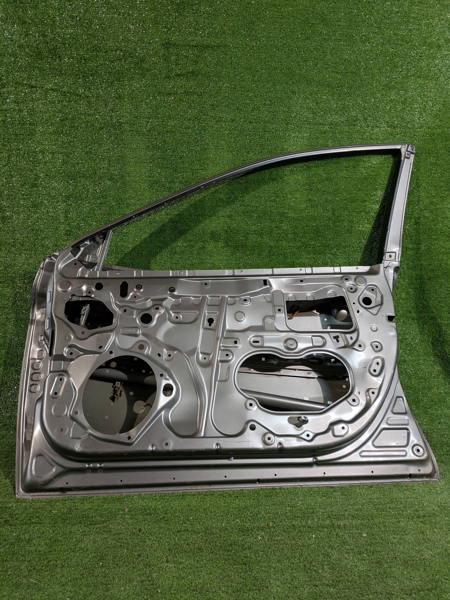 door front right right front TOYOTA CAMRY VIII 18- NR.4451