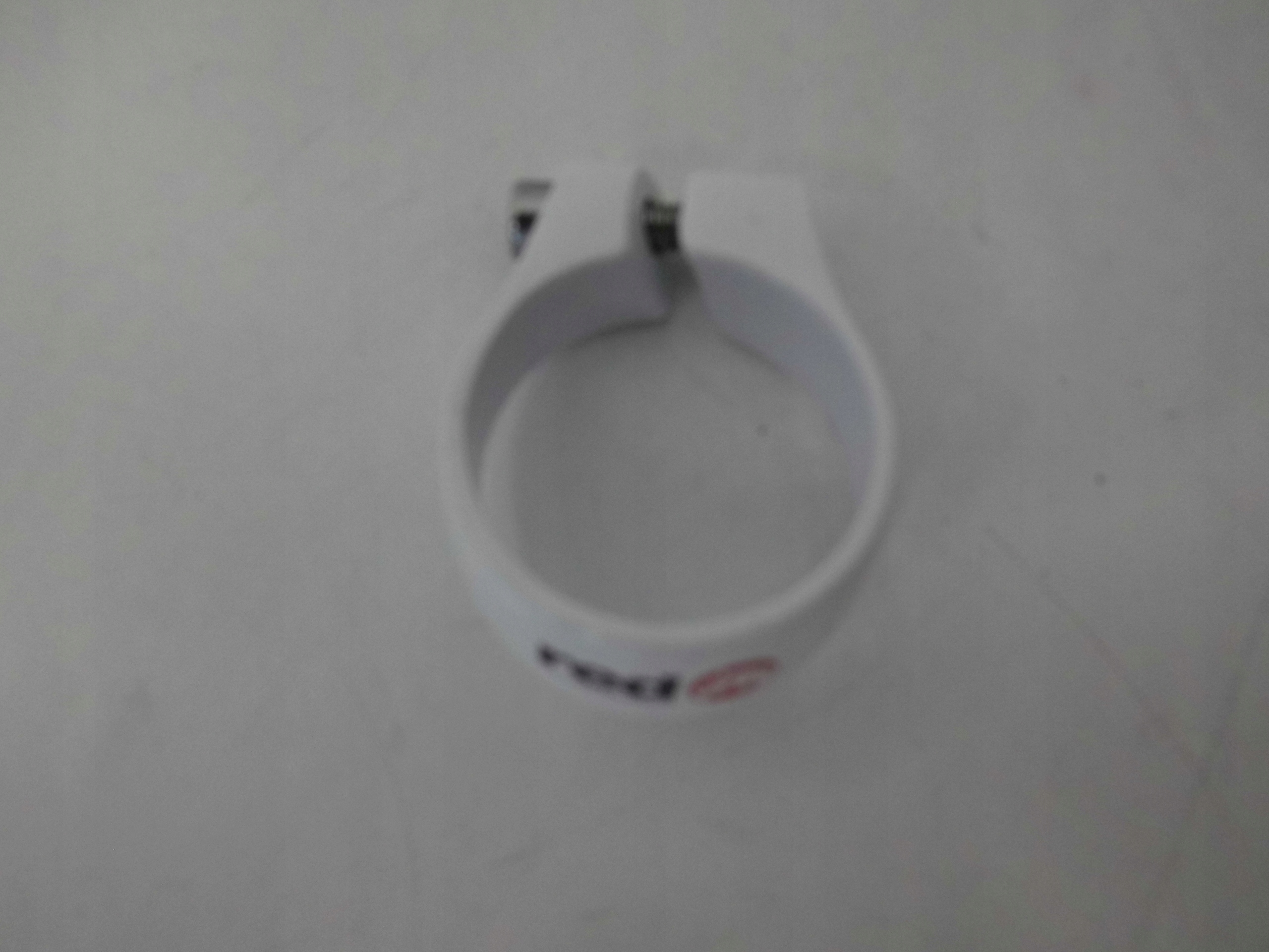 Rcp Zacisk sztycy Biały Ø35mm S5808C2