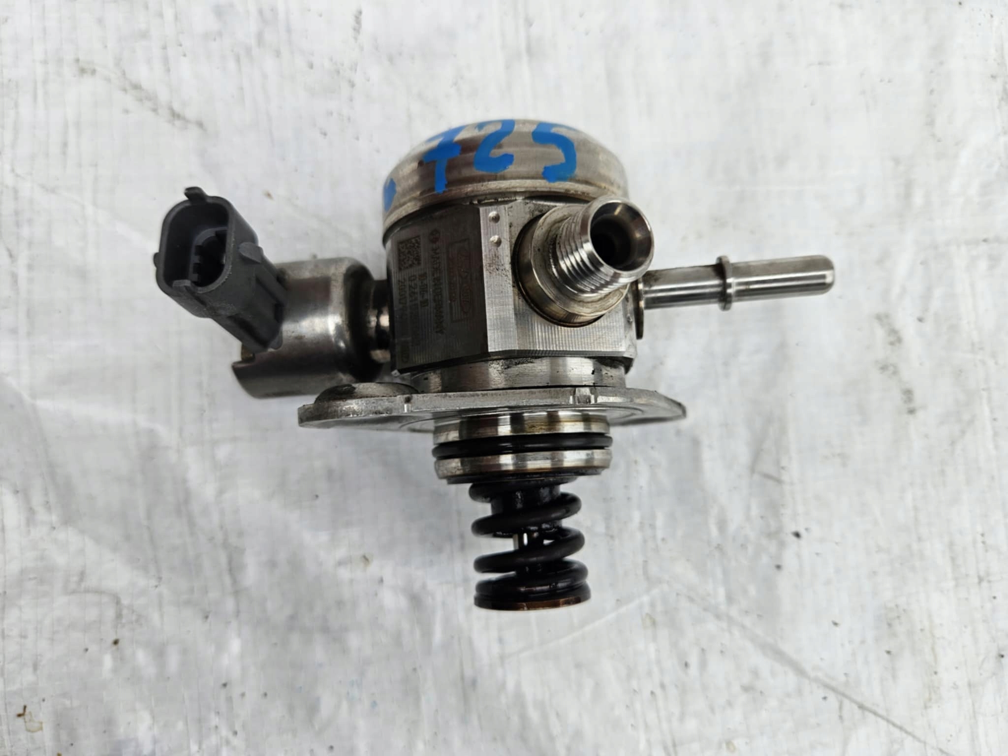 топливный насос kia CEED 1.6 35320-2B100