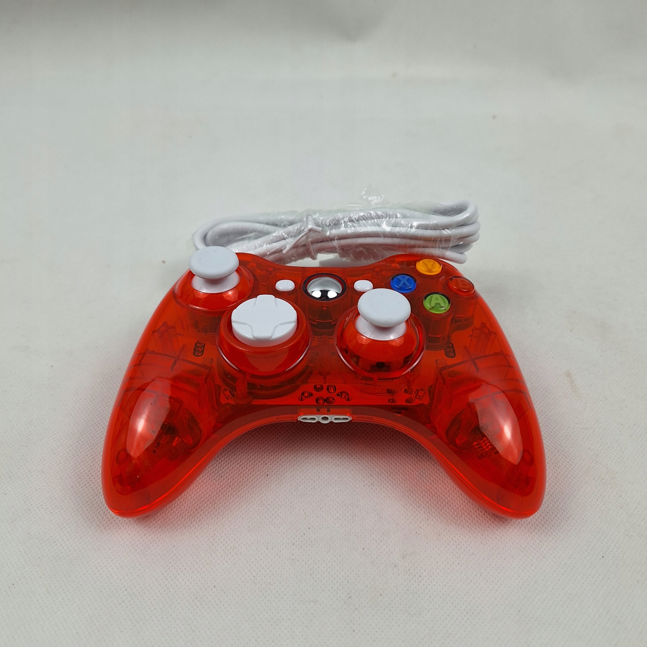 PAD GAMEPAD PRZEWODOWY ZAMIENNIK CZERWONY DUAL SHOCK NOWY XBOX 360 PC USB Kolor czerwony