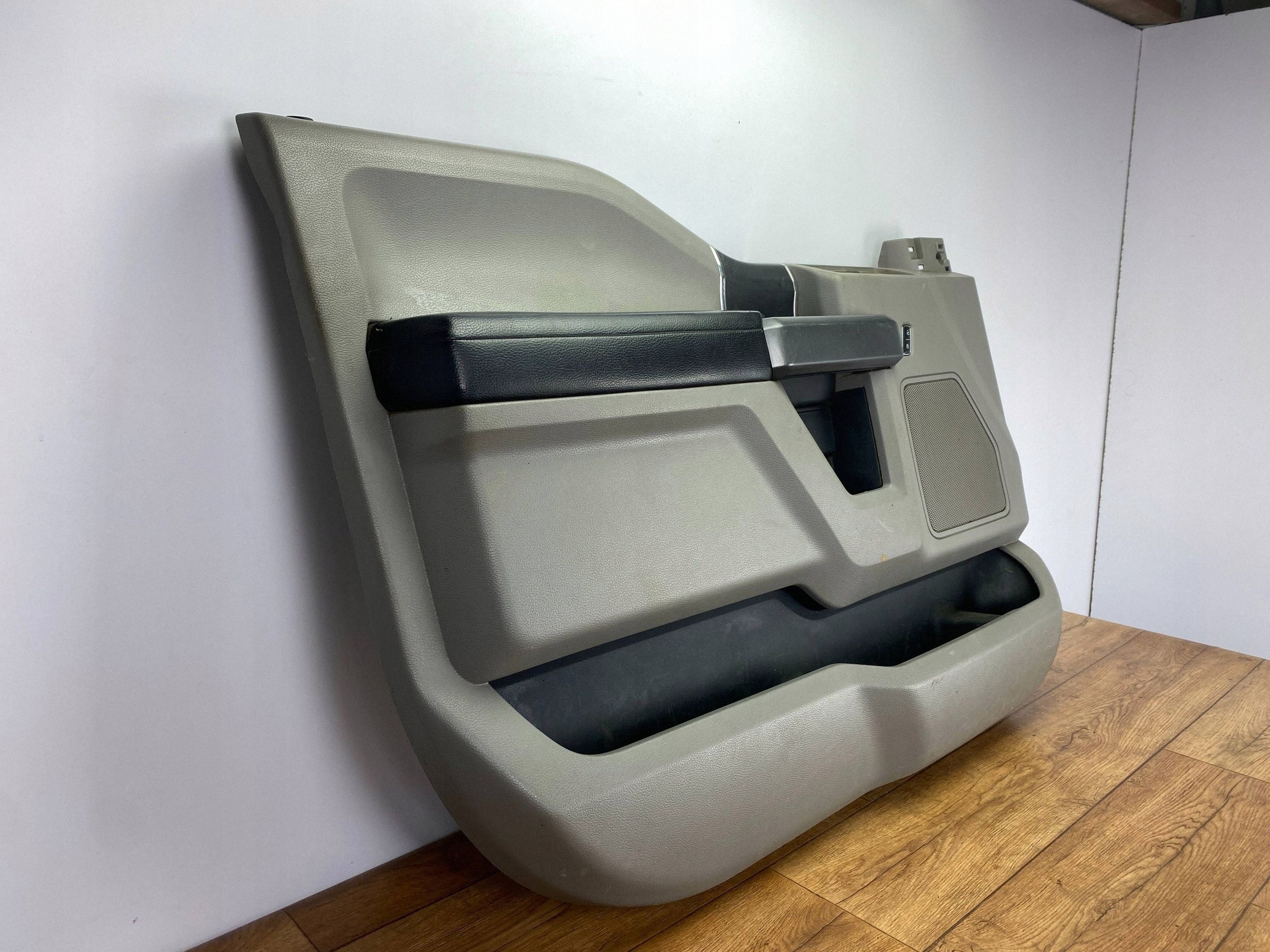 side door przednich Ford F150 2015