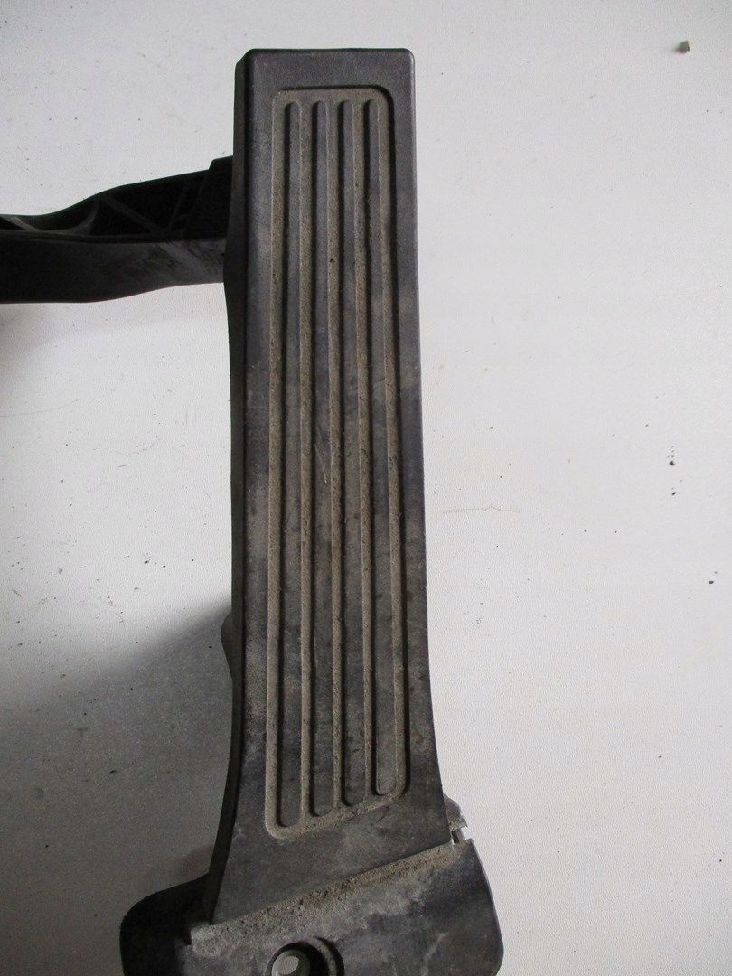 accelerator pedal KIA HYUYNDAI IAS1668A-2S000