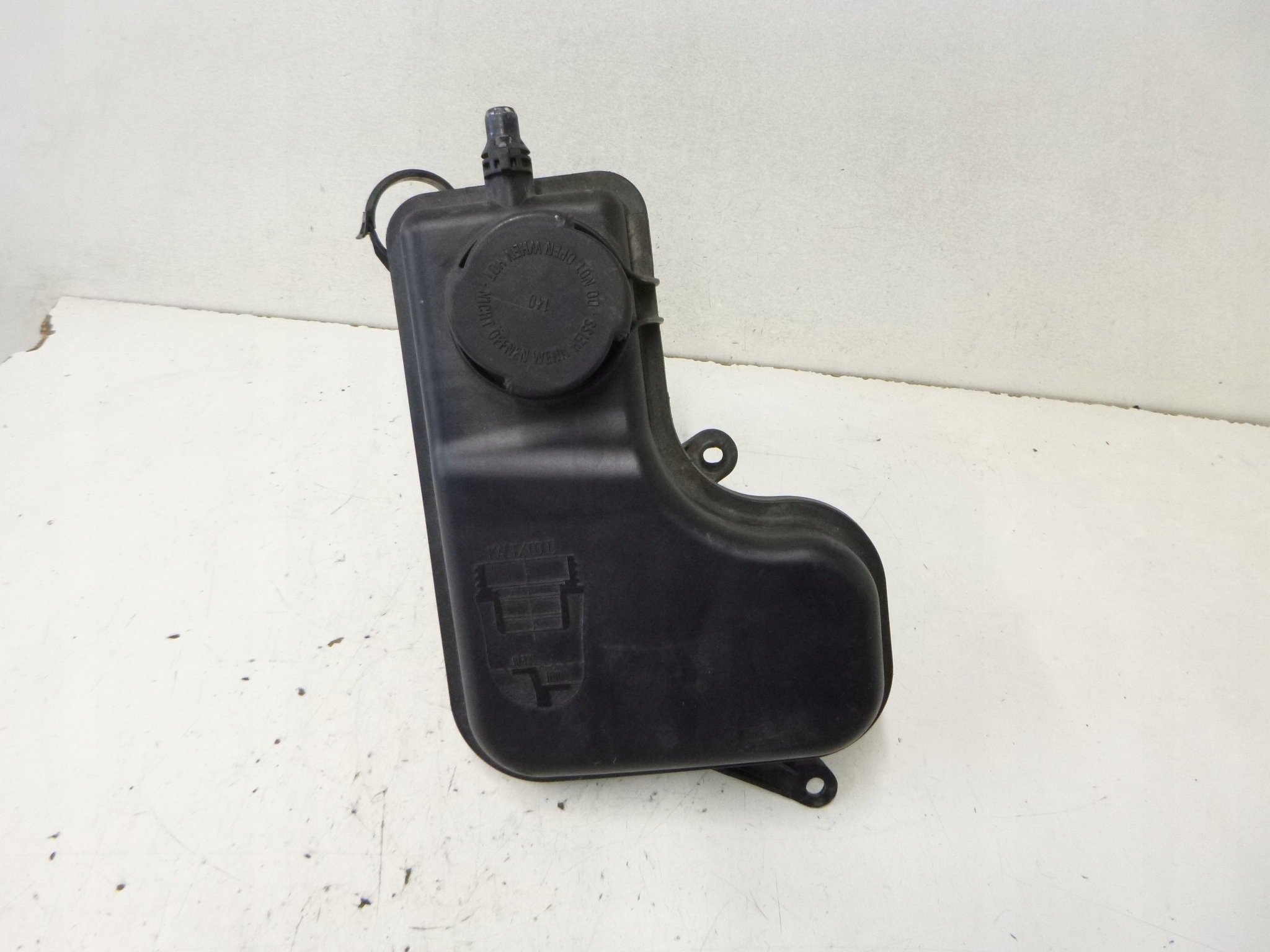 SERBATOIO LIQUIDO SERVOSTERZO BMW E60 E61 2.0D 05R.