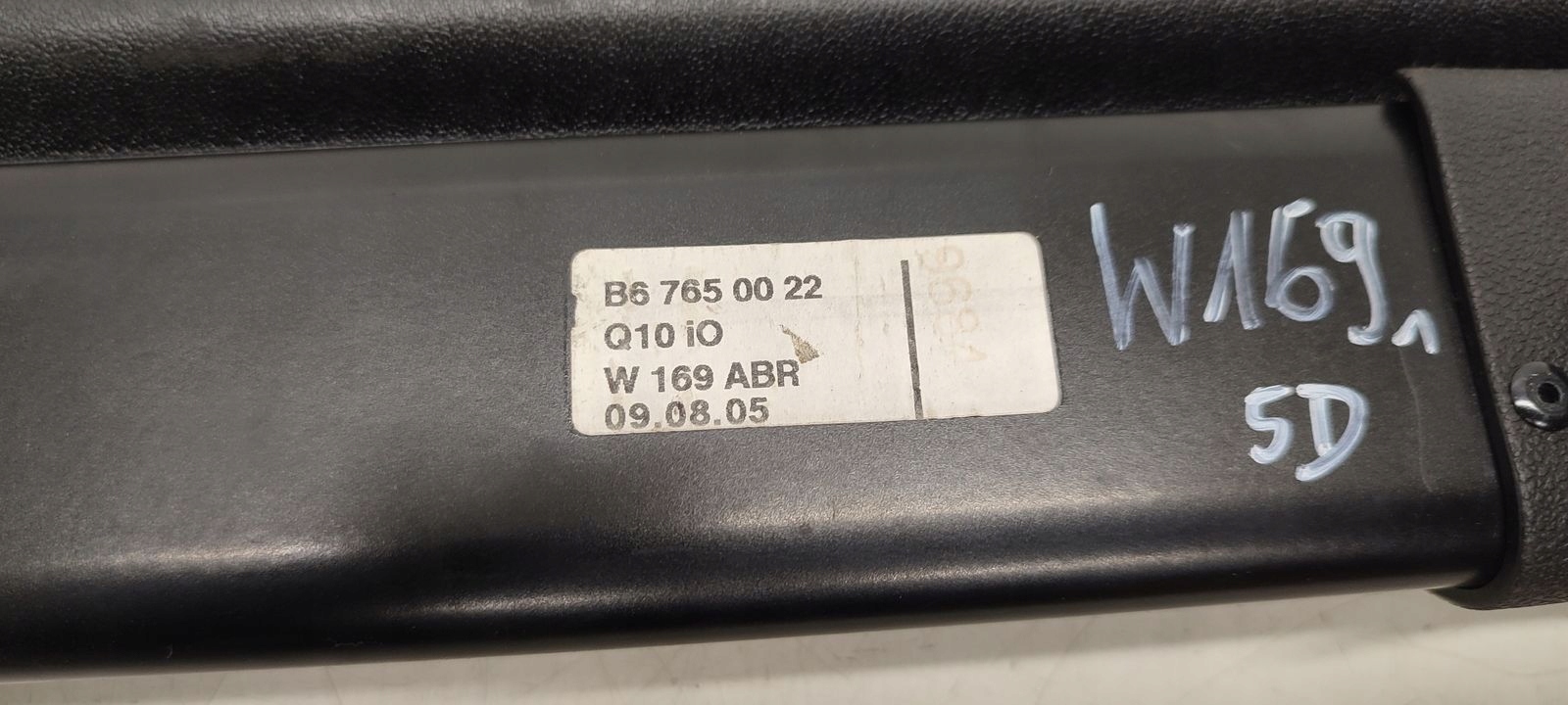 blinds boot Mercedes W169 1,7 5D