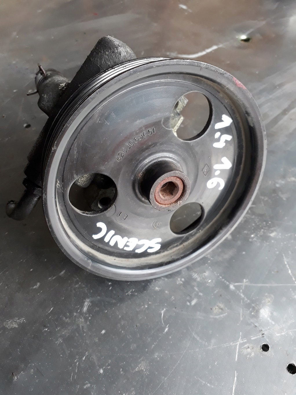 НАСОС ГІДРОПІДСИЛЮВАЧА 26090956 RENAULT SCENIC І