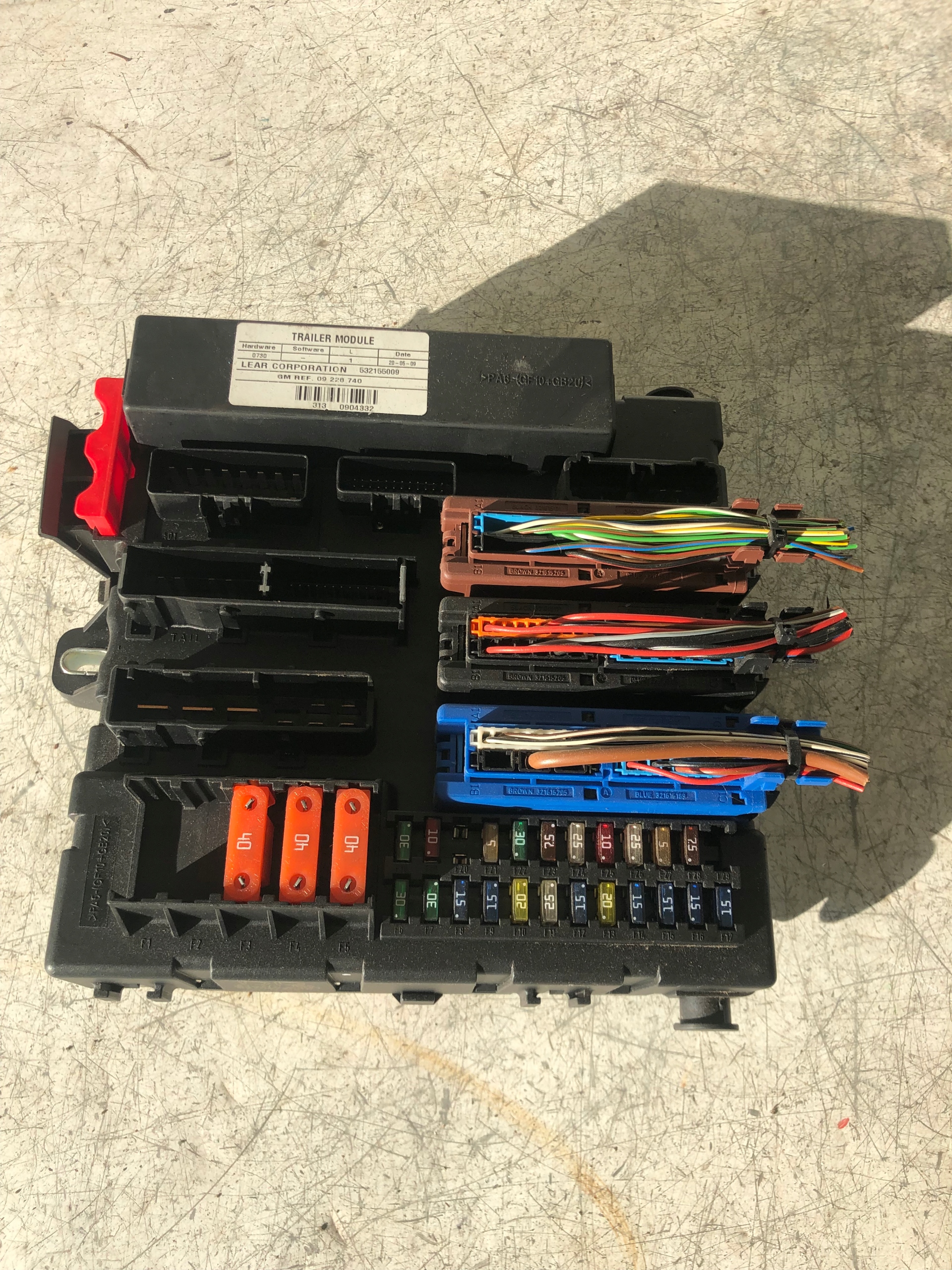 Module fusibles OPEL SIGNUM 13170895