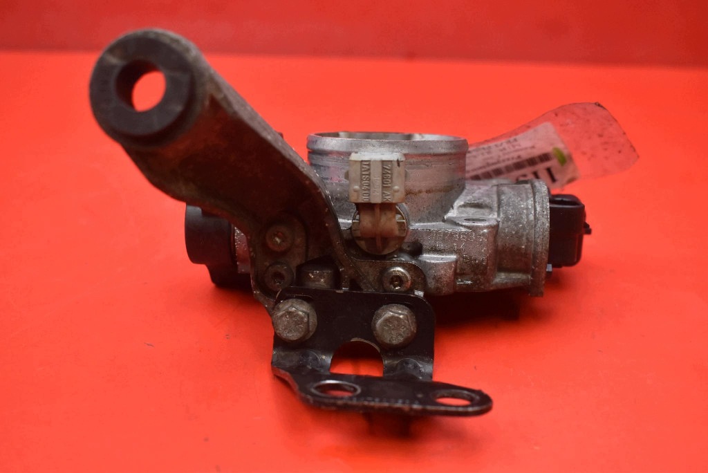 throttle flap H873633 RENAULT CLIO 2 II 1.2 8V 58 KM 98-05