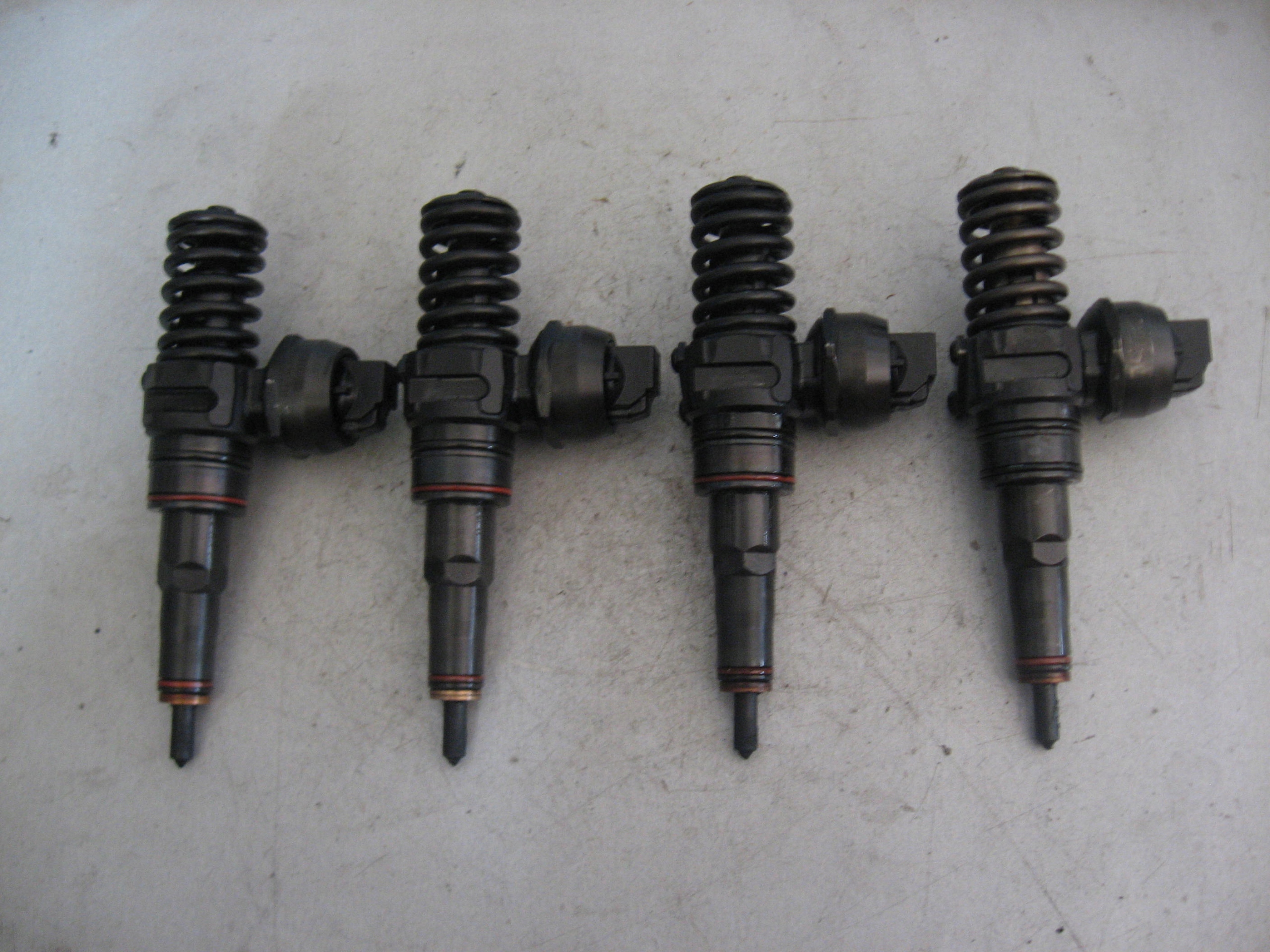 НАСОСВЫПУСК ALHAMBRA GALAXY SHARAN 038130073AK