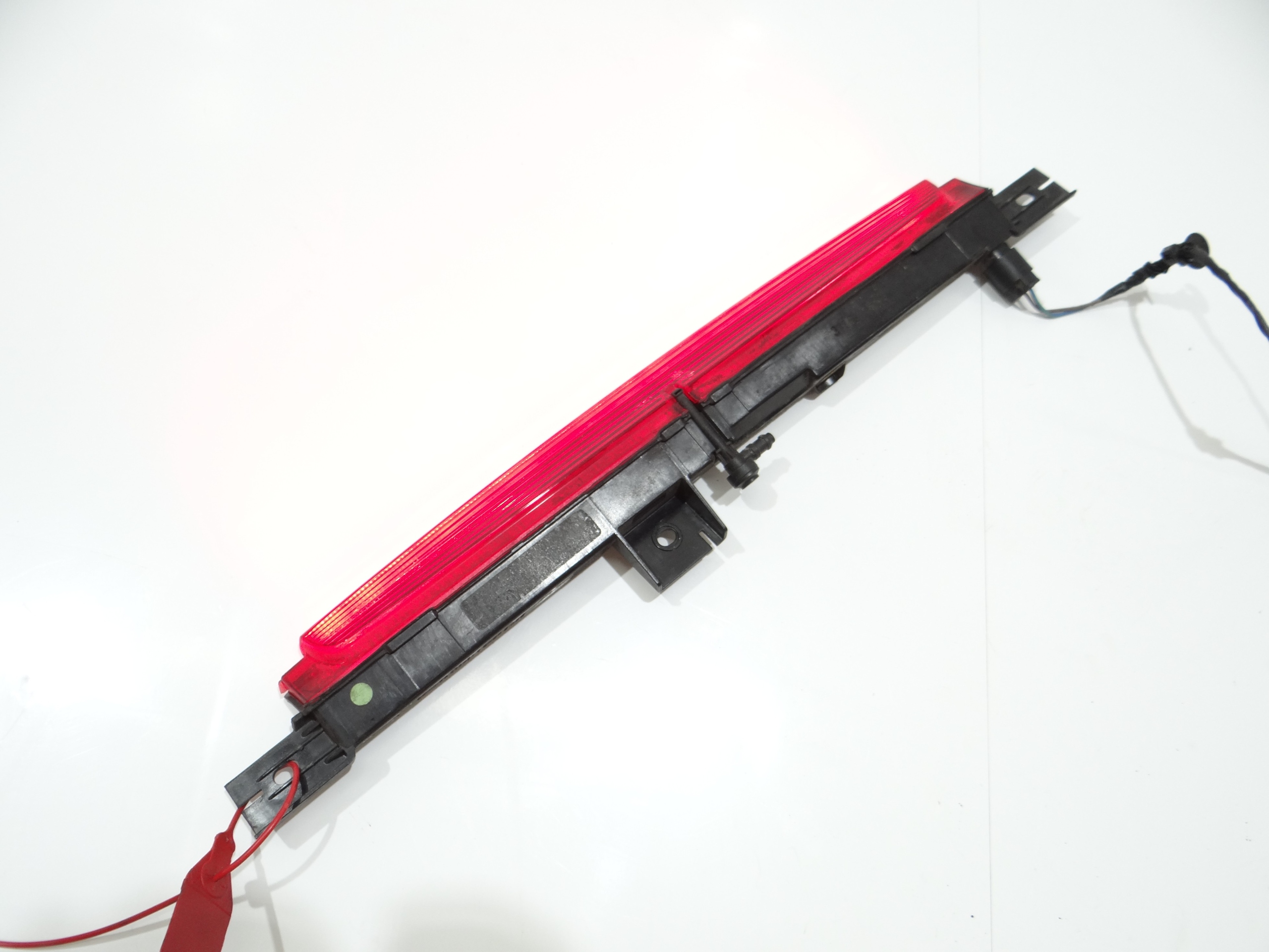 TRZECIE light STOP BMW F46 7297446