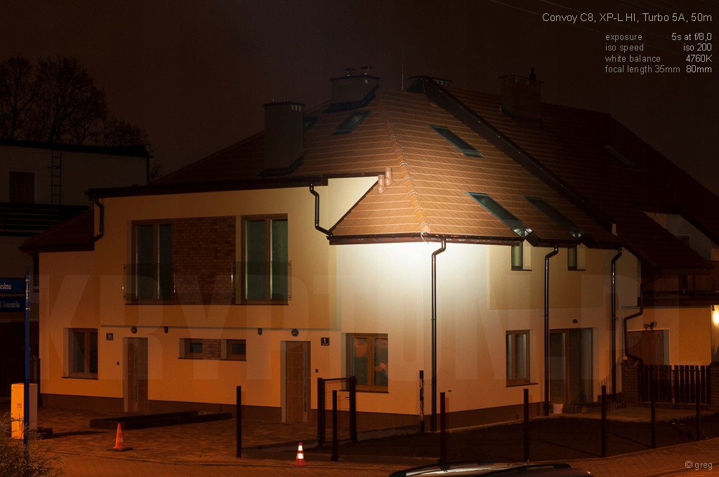 Latarka Convoy C8+ XP-L HI 1600lm szperacz Materiał aluminium