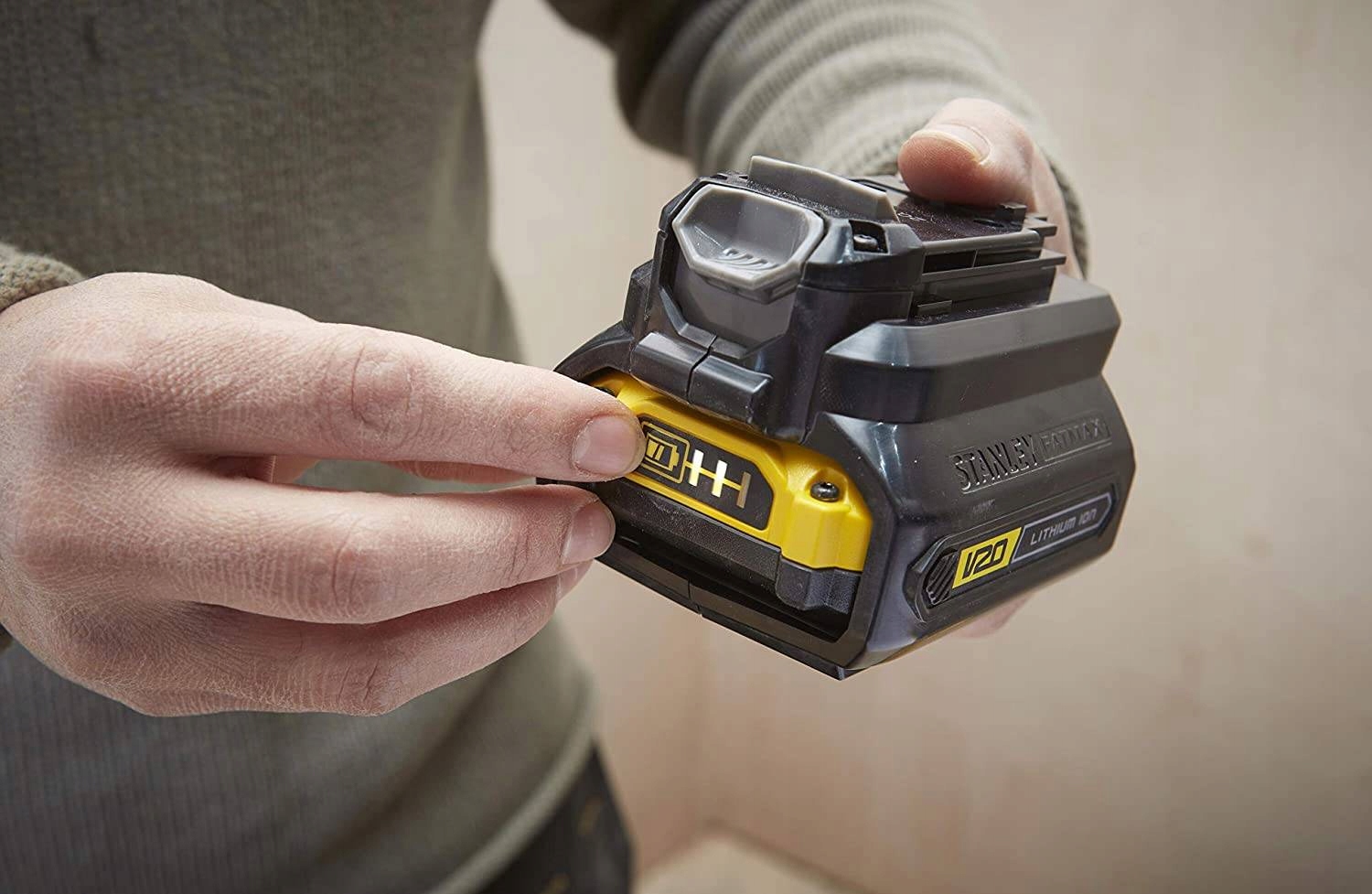 ADAPTER DO AKUMULATORÓW SFMCB100-XJ STANLEY FATMAX Pojemność akumulatora 0 Ah