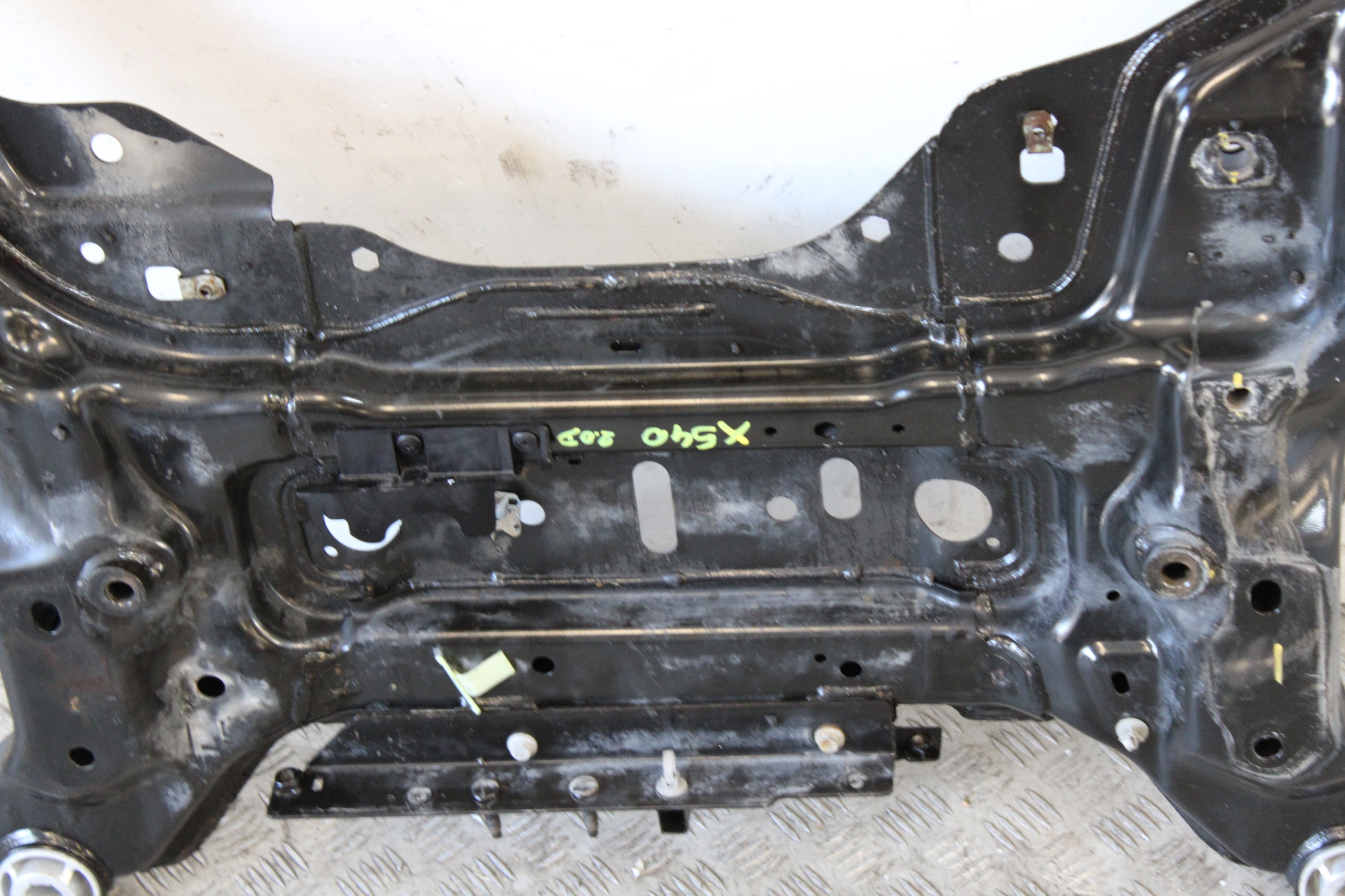 axle beam axle beam subframe front JAGUAR E-PACE X540 S