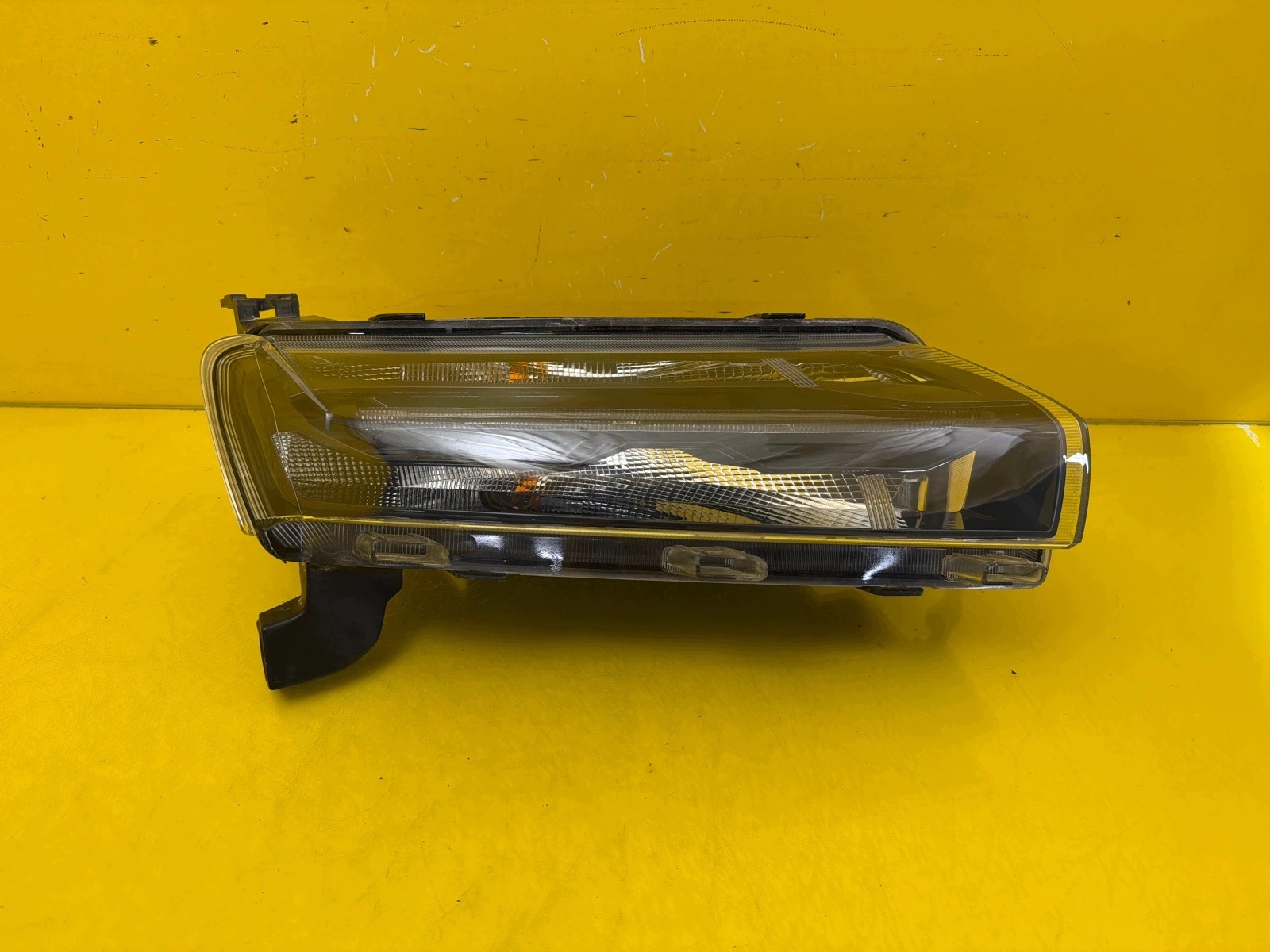 light right Dacia Spring 2020- Led DRL indicator 266008993R