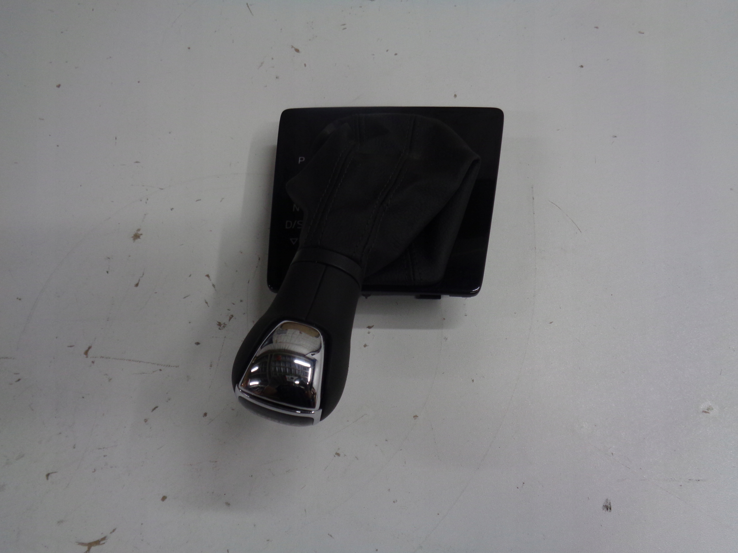 SKODA KAMIQ SKALA sleeve frame knob DSG