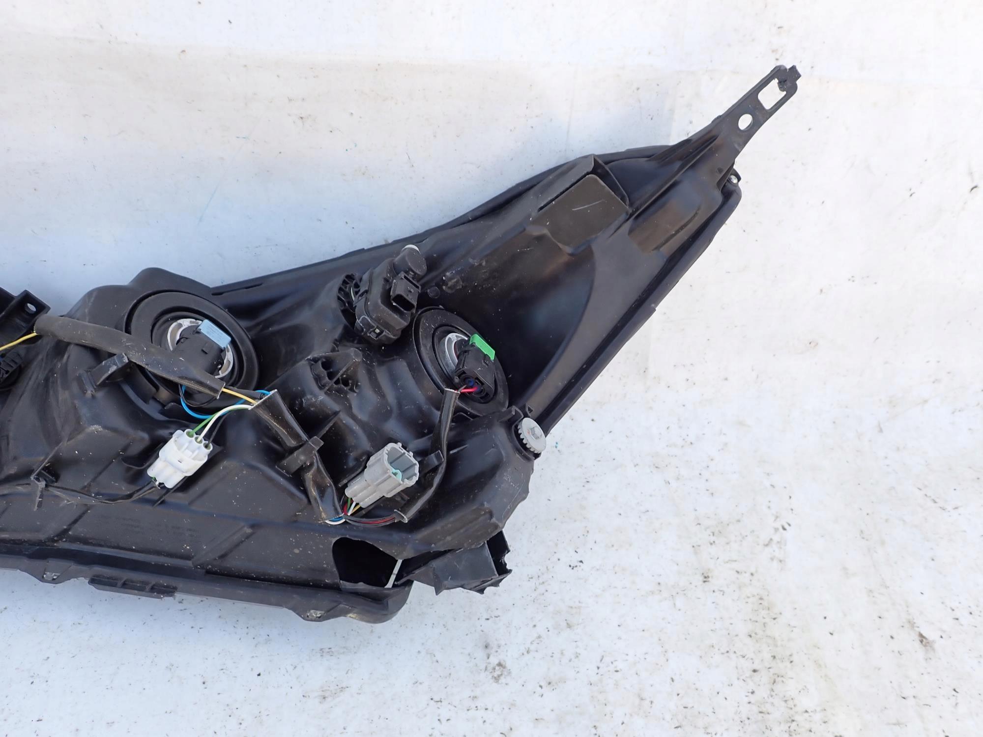 NISSAN MICRA V 5 K14 16-20 light front right