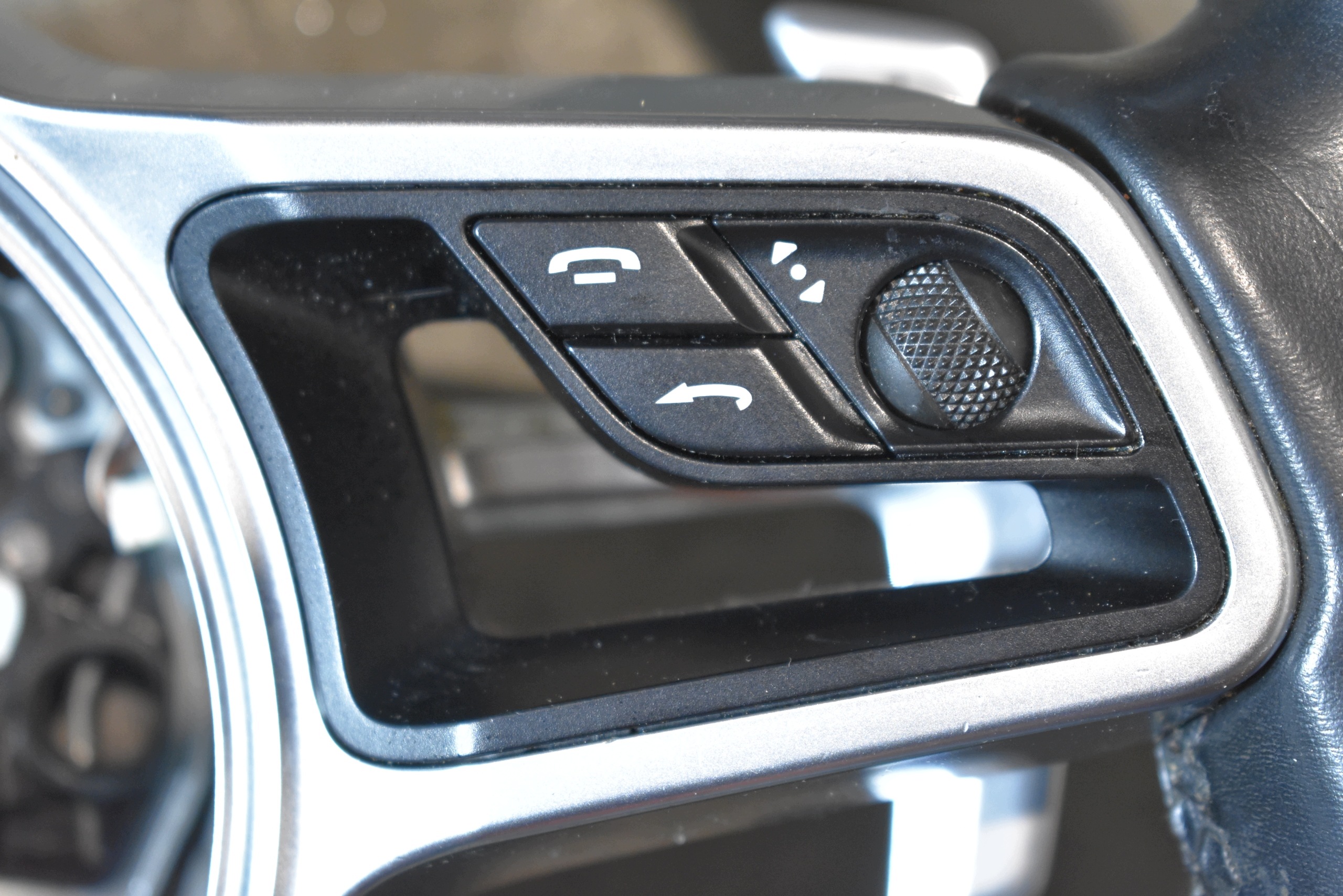 volant + avec la direction PORSCHE MACAN