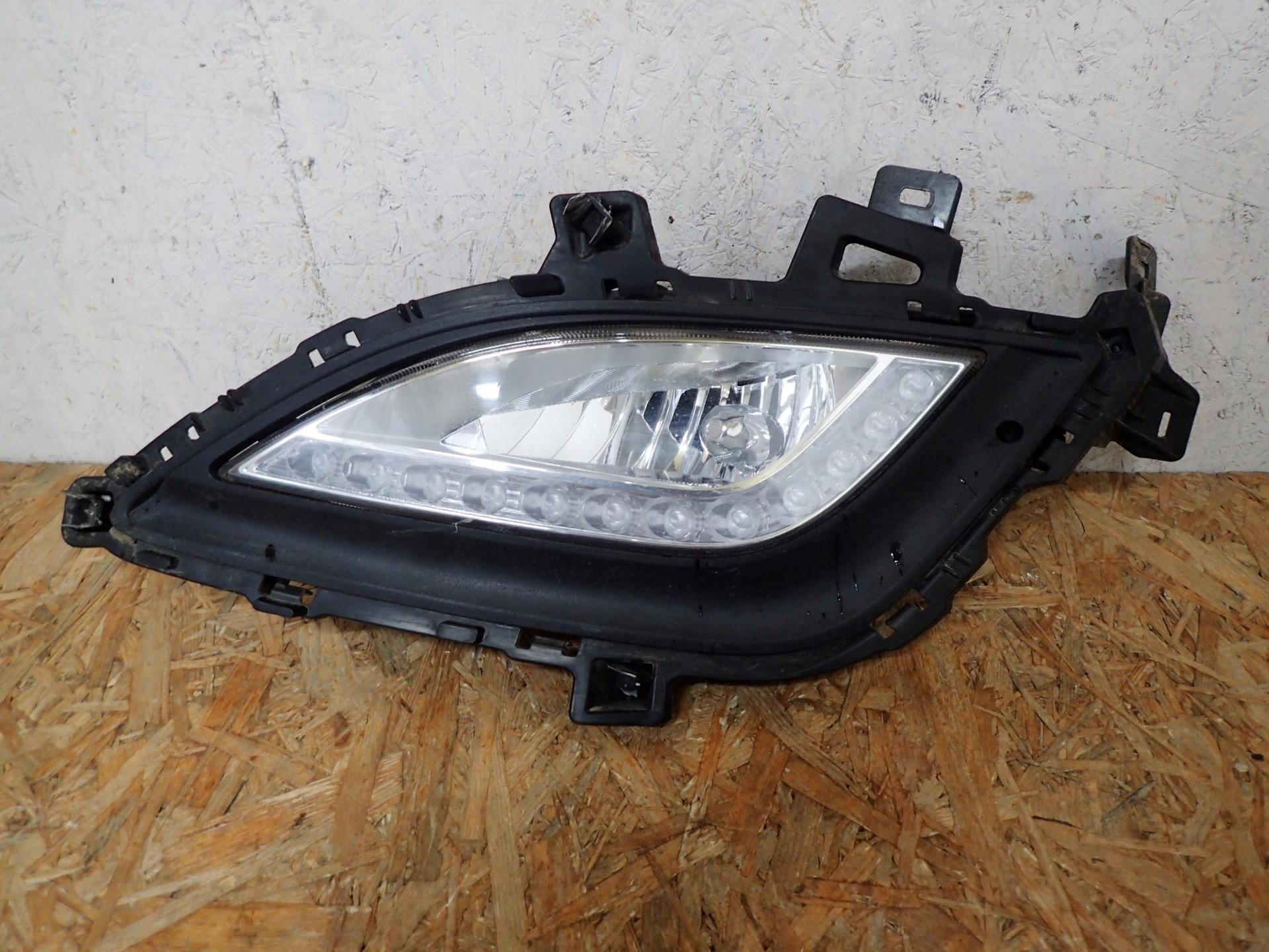 92201-A61 2012-2017R - Левый галогенный светодиодный DRL для HYUNDAI I30 2 II GD 2012-