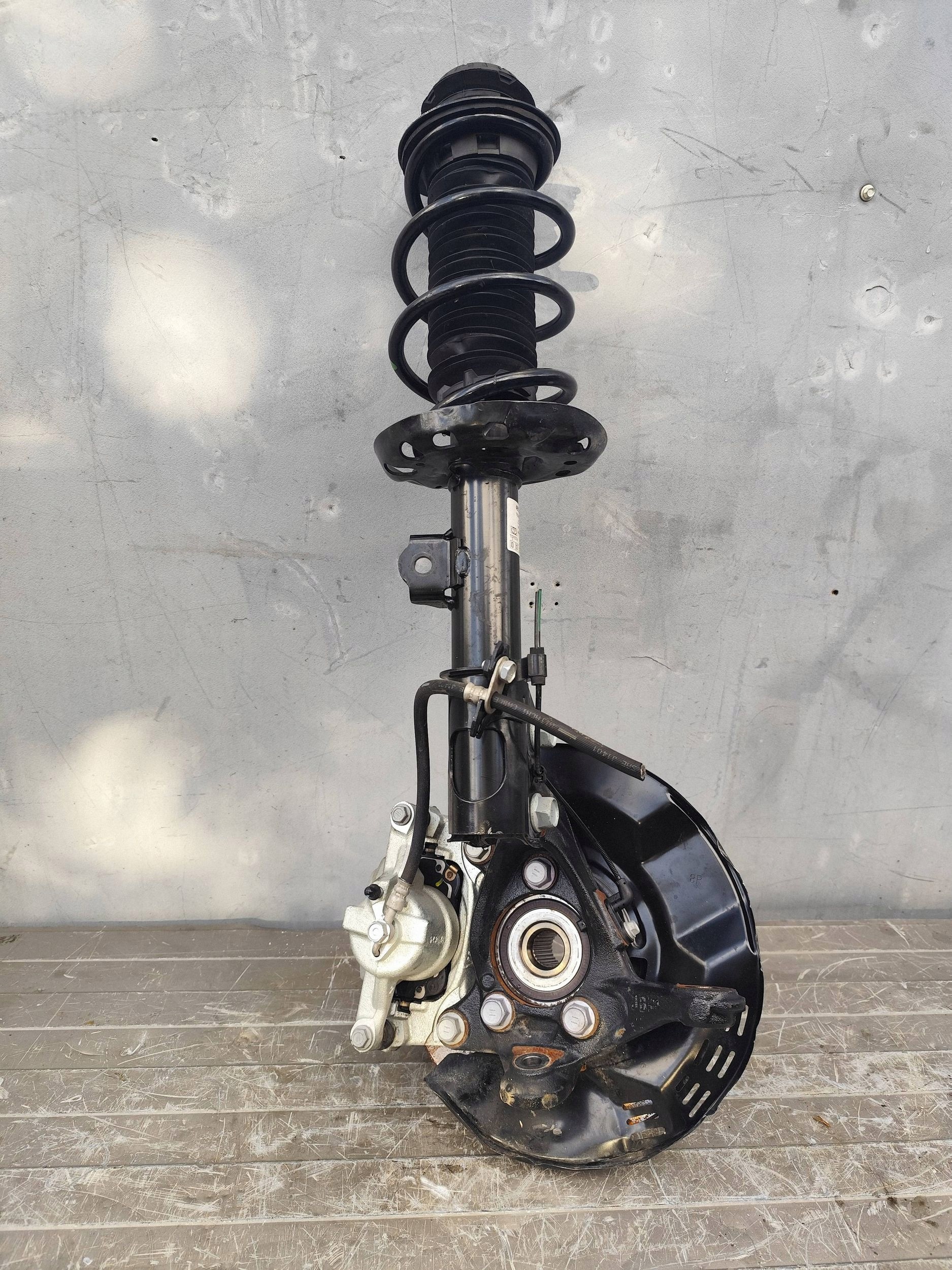 TOYOTA YARIS CROSS swing shock absorber front right complete