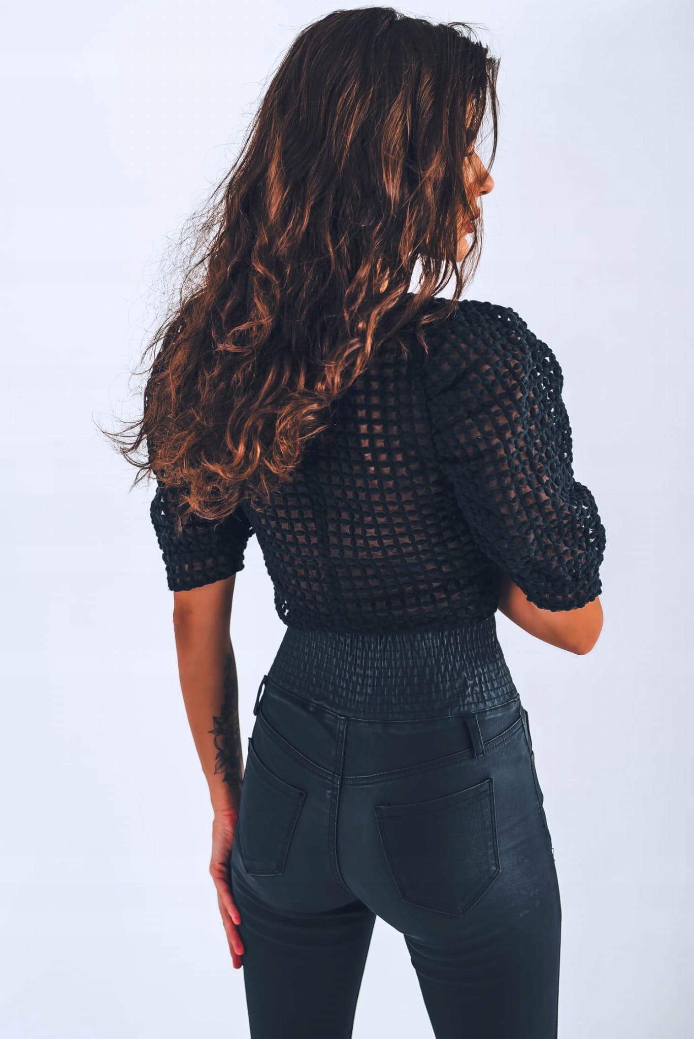 Woskowane spodnie damskie rurki guma w pasie S Marka Daysie