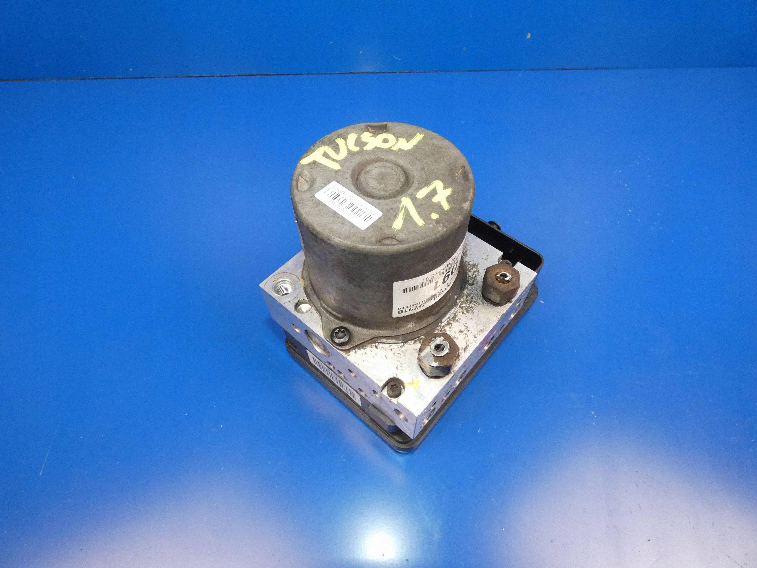 HYUNDAI TUCSON III SPORTAGE IV pump ABS control unit