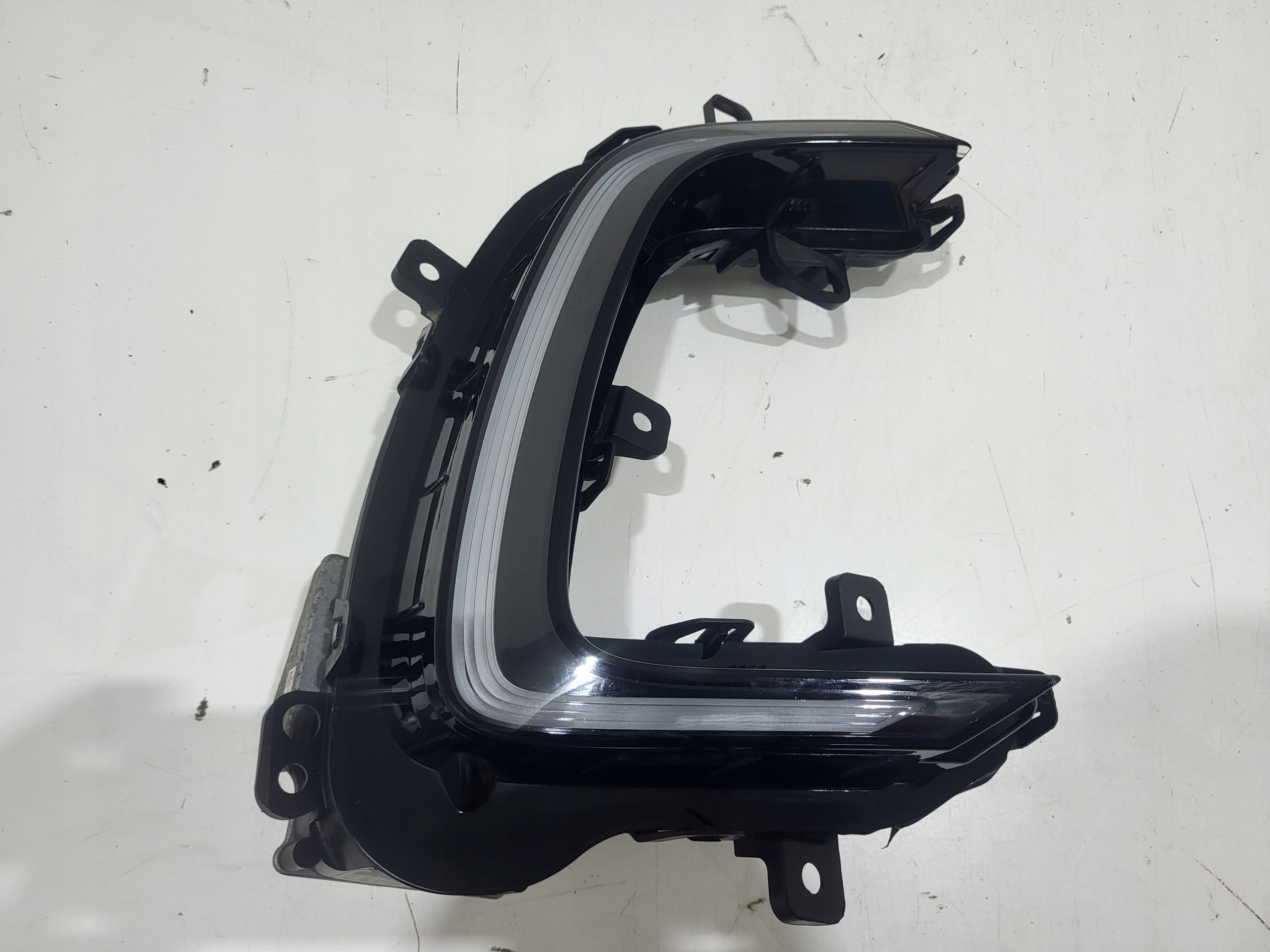 vw UP РЕСТАЙЛИНГ галоген левая led свет дневные 12E941055E оригинал