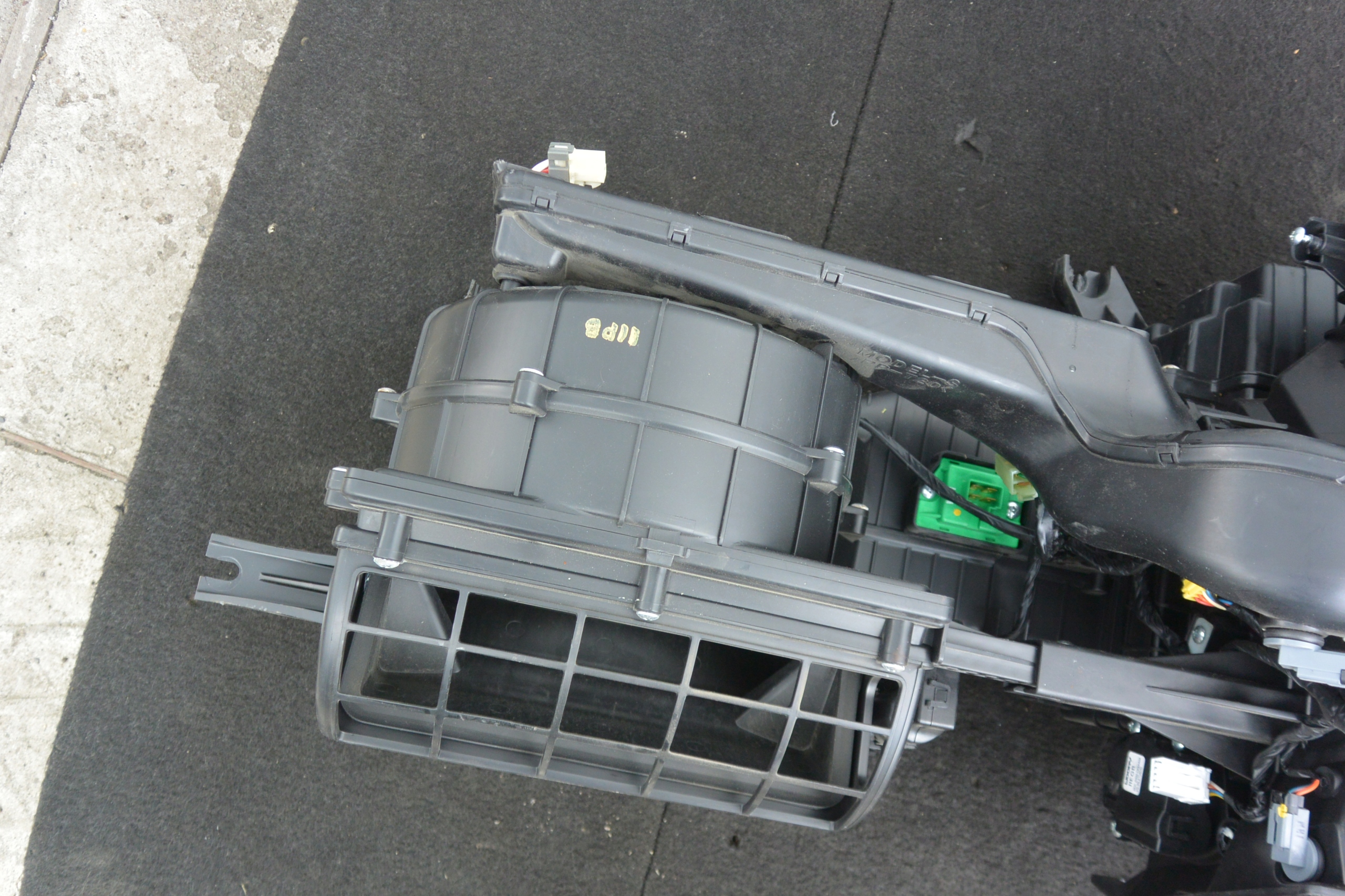 heater heating TESLA MODEL S 12-16 EU