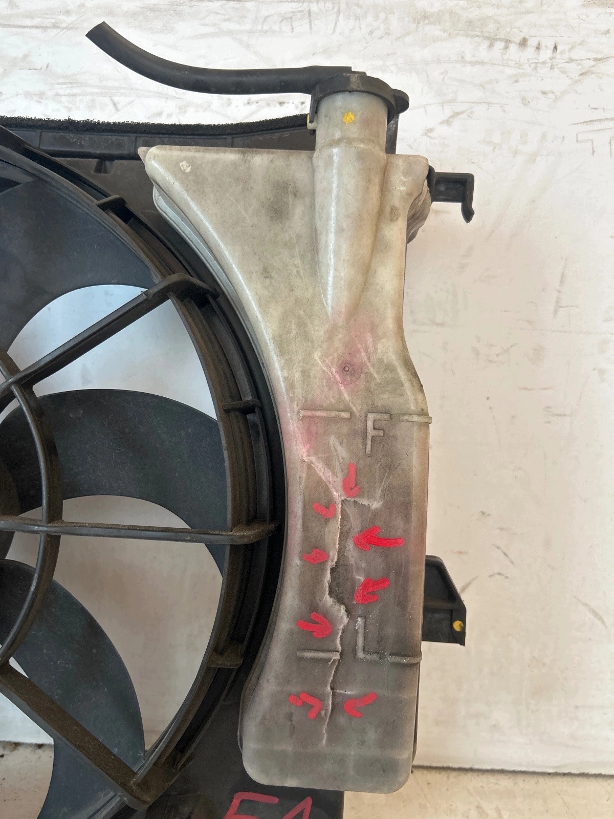 obal ventylátora ventilátor Hyundai I20 II Kia Rio III