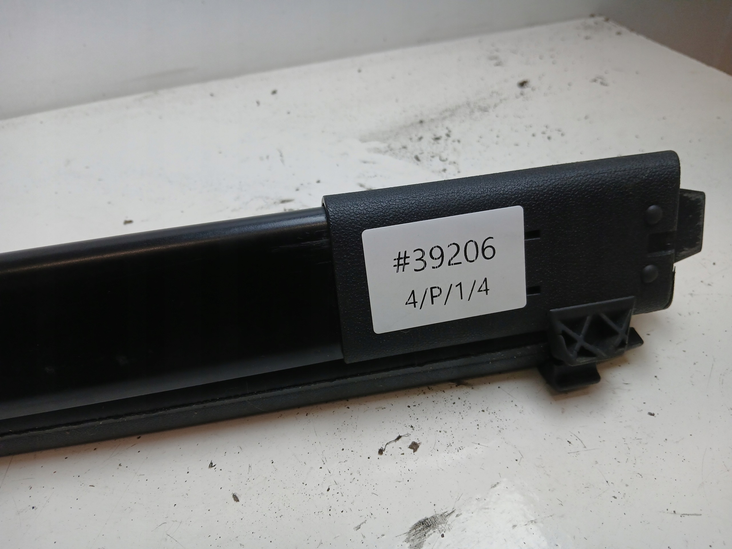 MERCEDES W169 blinds boot SPRAWNA black