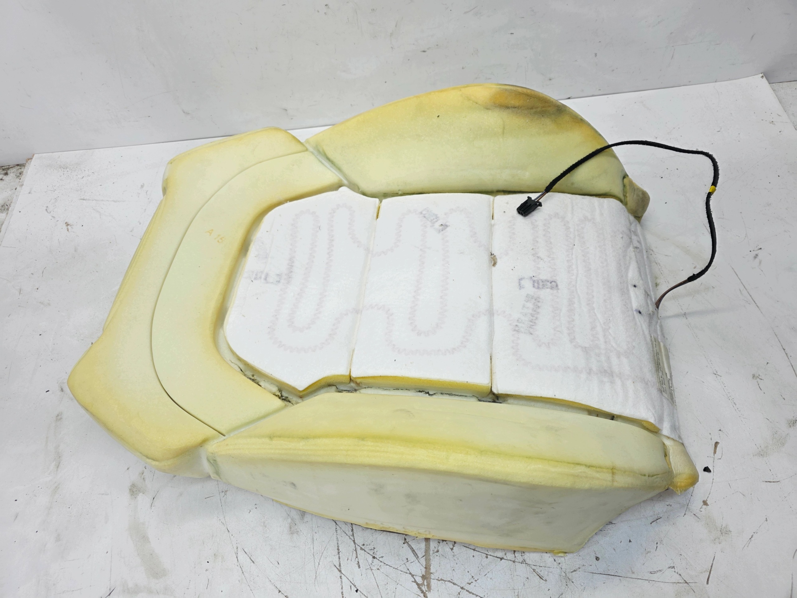 MATA GRZEWCZA seat left or right backrest AUDI A6 C6 4F0963557AF