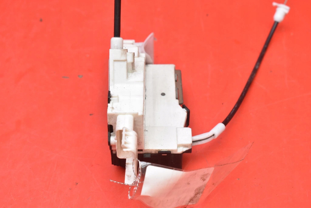 lock door left front front EU PEUGEOT 407 SW KOMBI 04-10