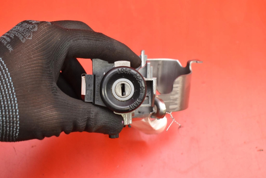 ignition key GJ6A66938A MAZDA 2 II DY 1.4 16V 80 KM 03-05