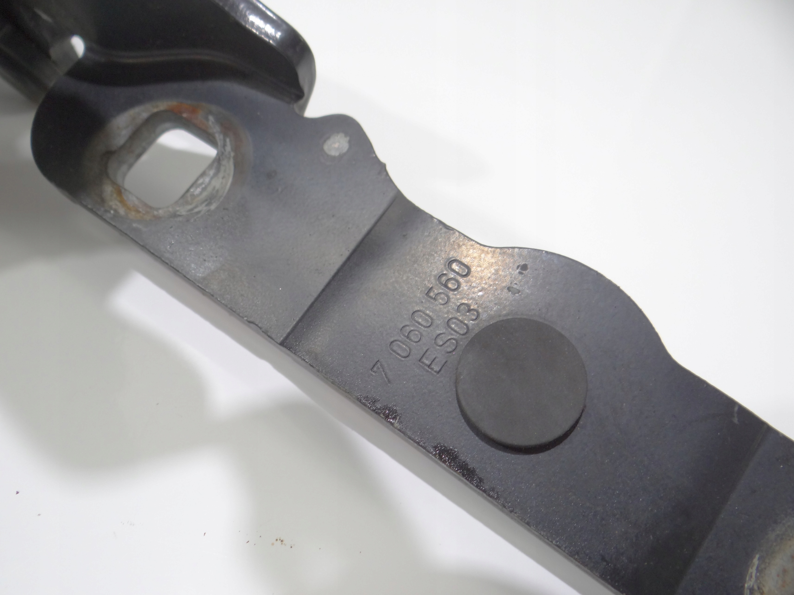 hinge bonnets right front BMW E81 7060560 475