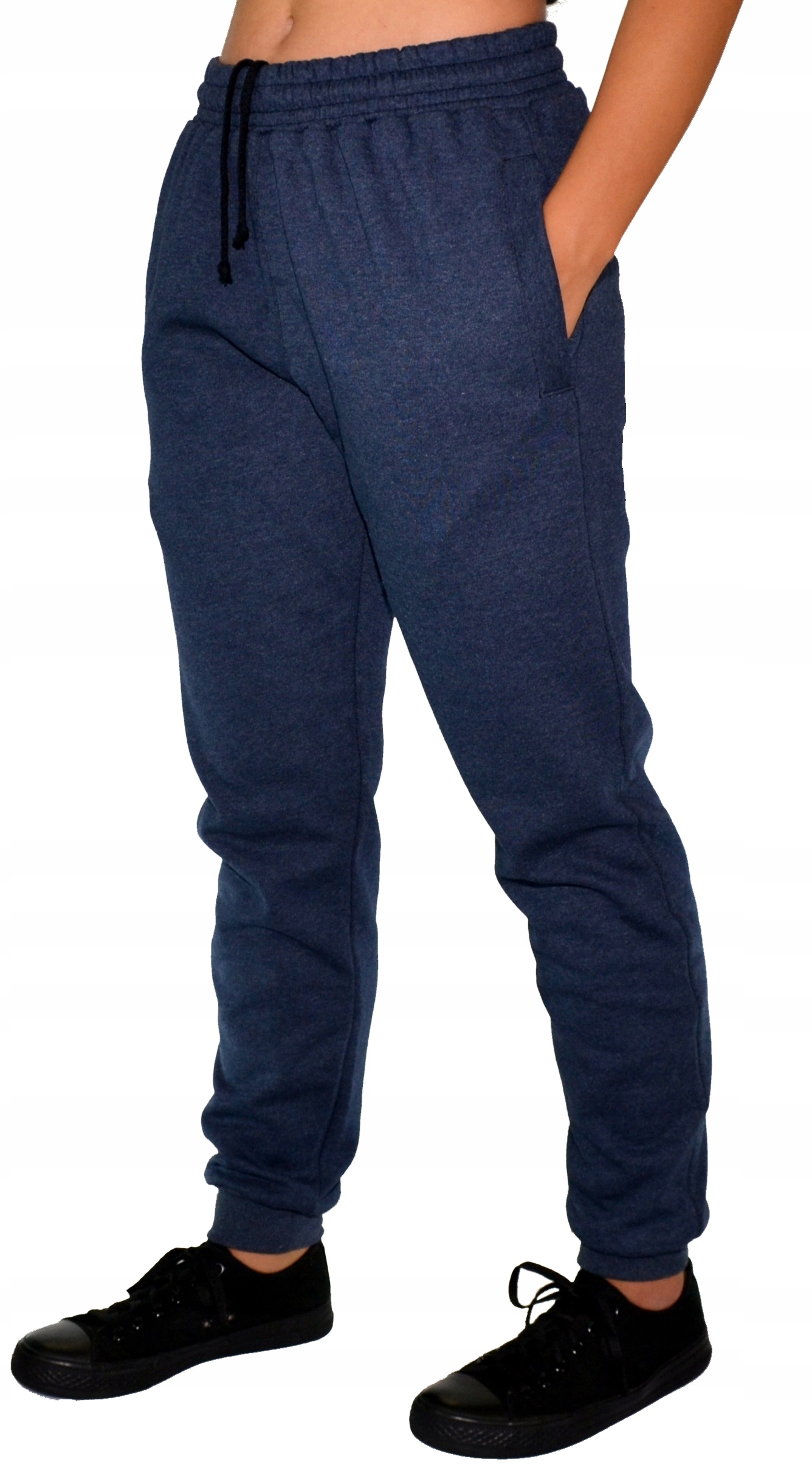 

Polskie spodnie dresowe cieńsze prosto od producen