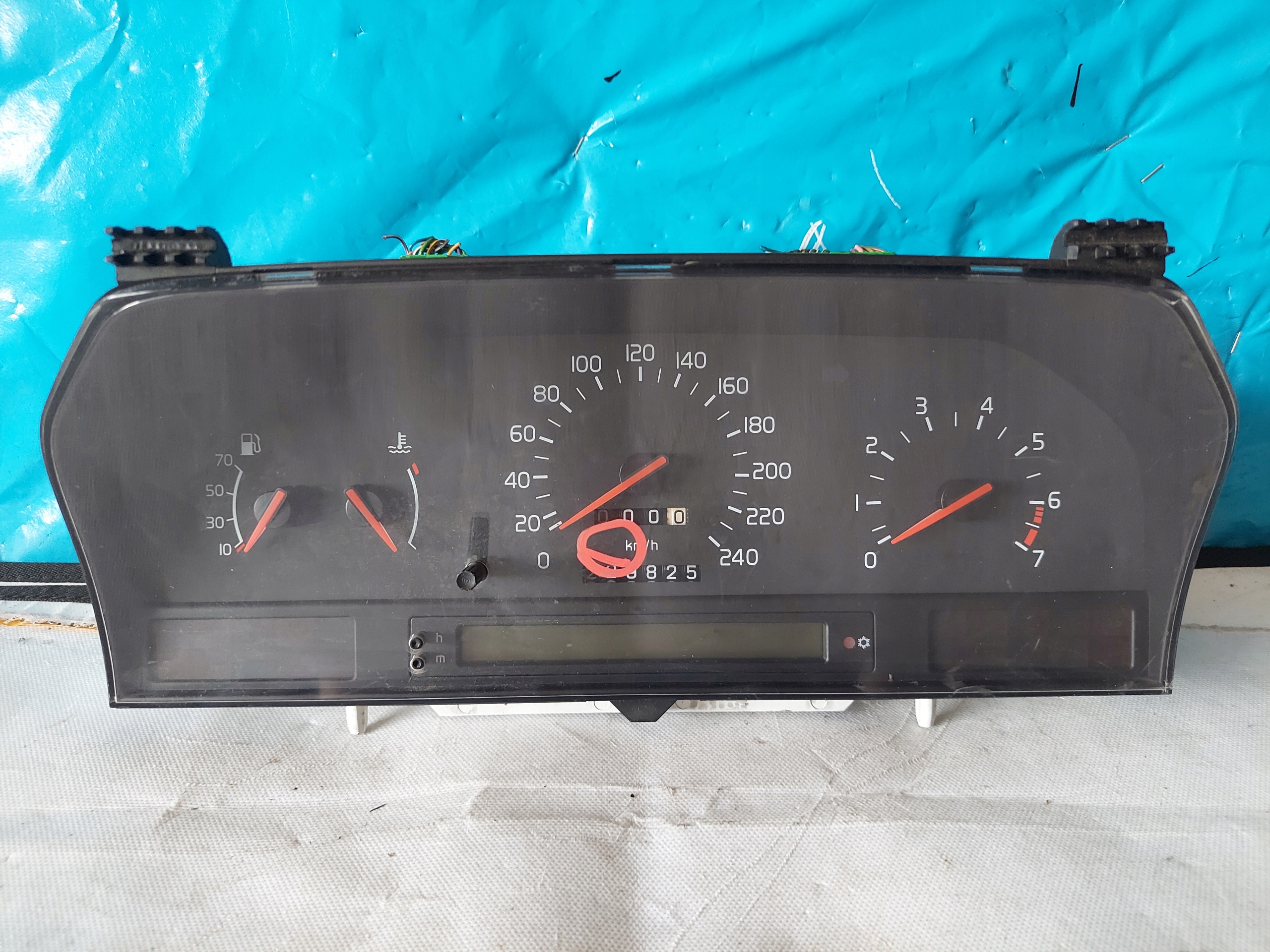 dials clock VOLVO 850 2.5 B 9442046