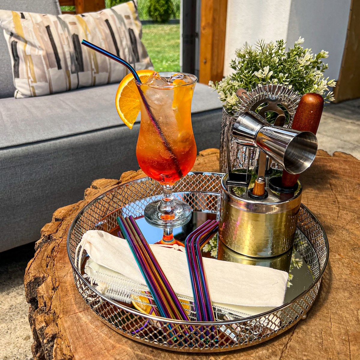 EKO GRUBE RURKI SŁOMKI METALOWE ZESTAW 8szt CZYŚCIKI WIELORAZOWE TĘCZOWE Stan opakowania oryginalne