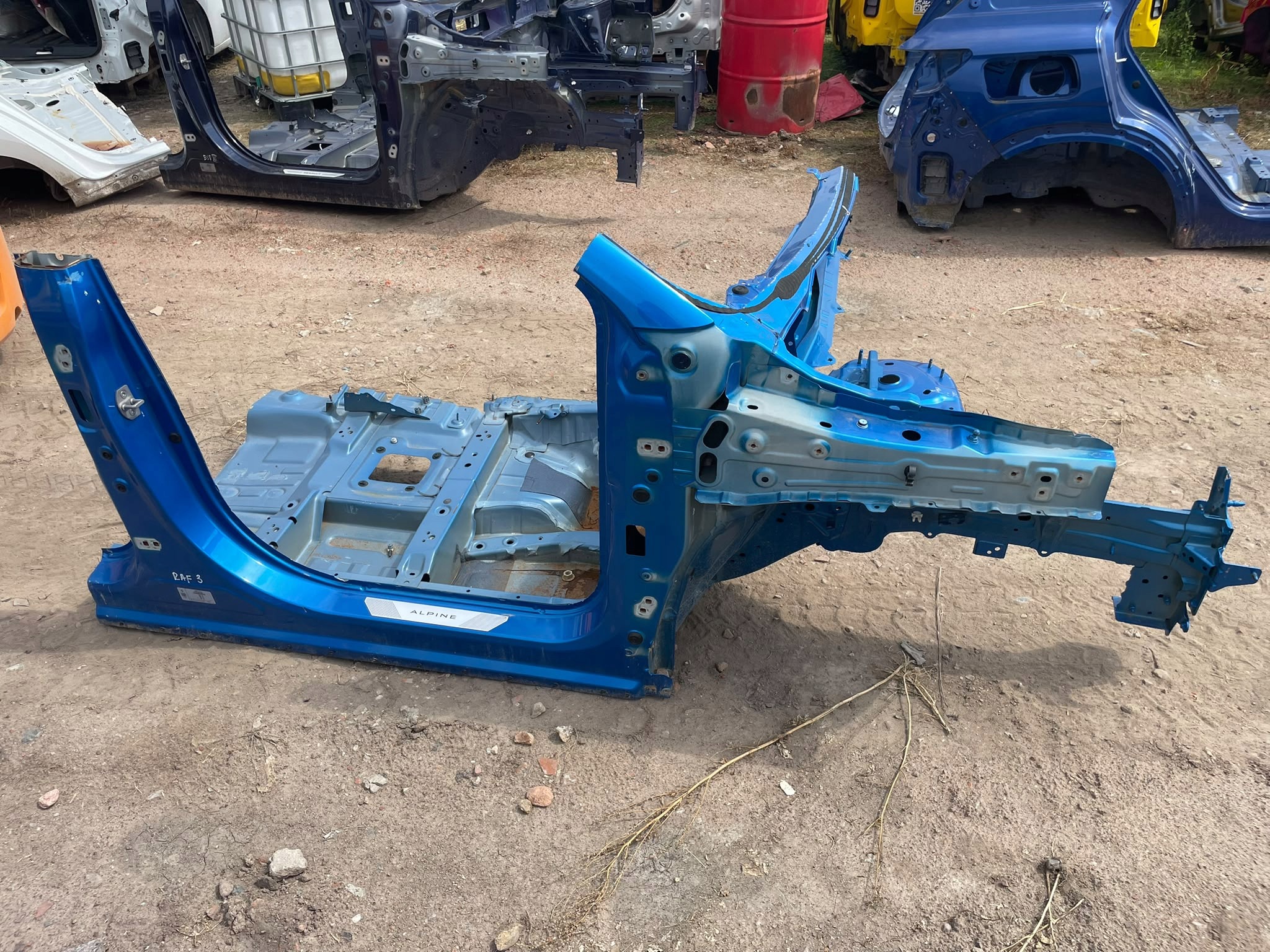quarter pillar quarter bodywork front right Renault Rafale BIYXR