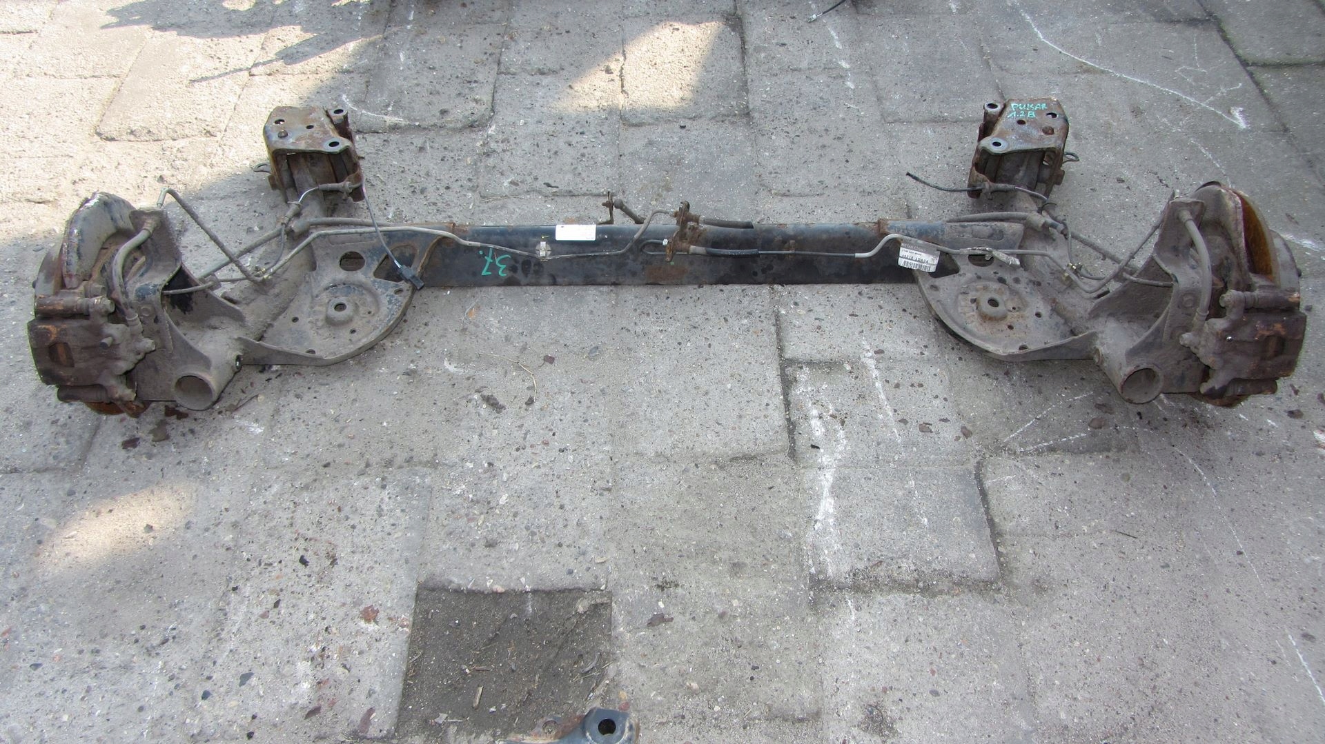 NISSAN PULSAR BELKA ZAWIESZENIA OŚ TYŁ 13-17 Typ samochodu Samochody osobowe