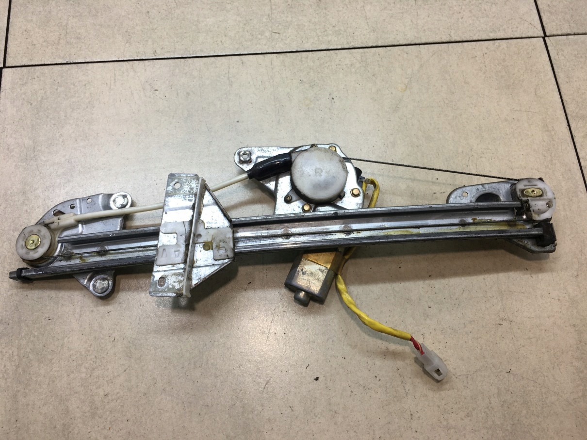 window regulator right front MAZDA XEDOS 6 2.0 V6