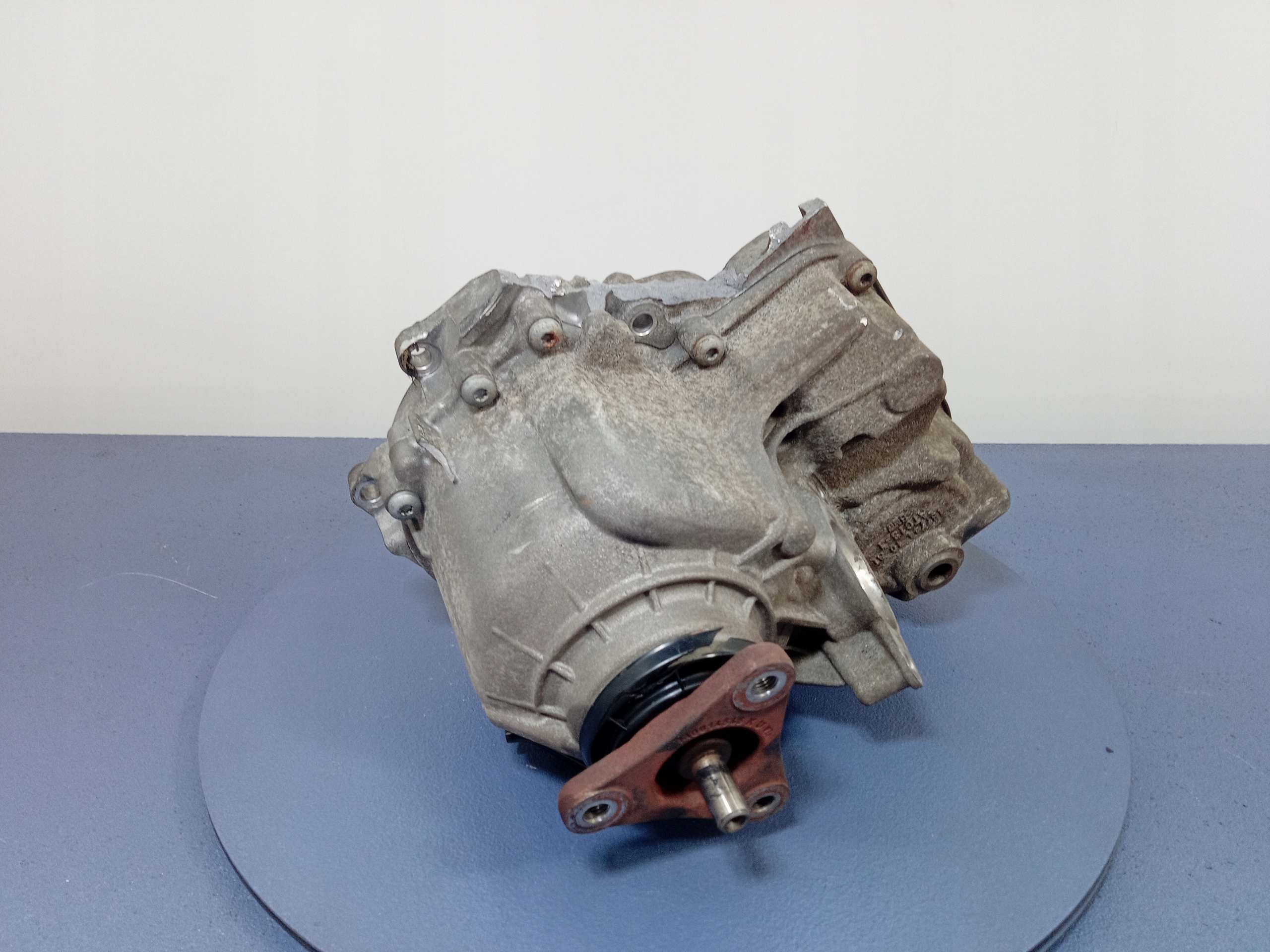 BMW 7 G11 G12 редуктор розподільник приводу 8673712