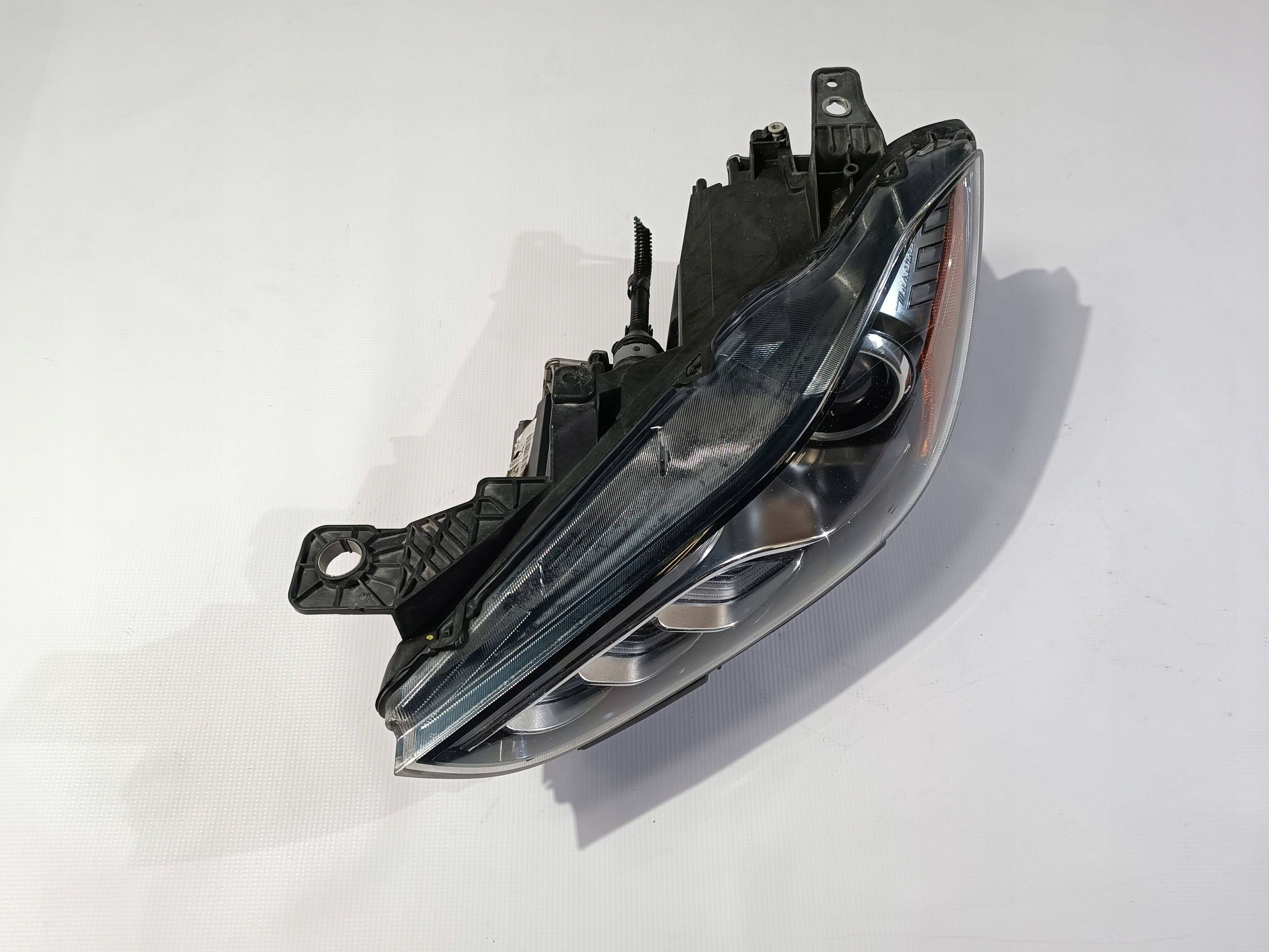 light front left reflektor left Xenon Maserati Ghibli SQ4 2013