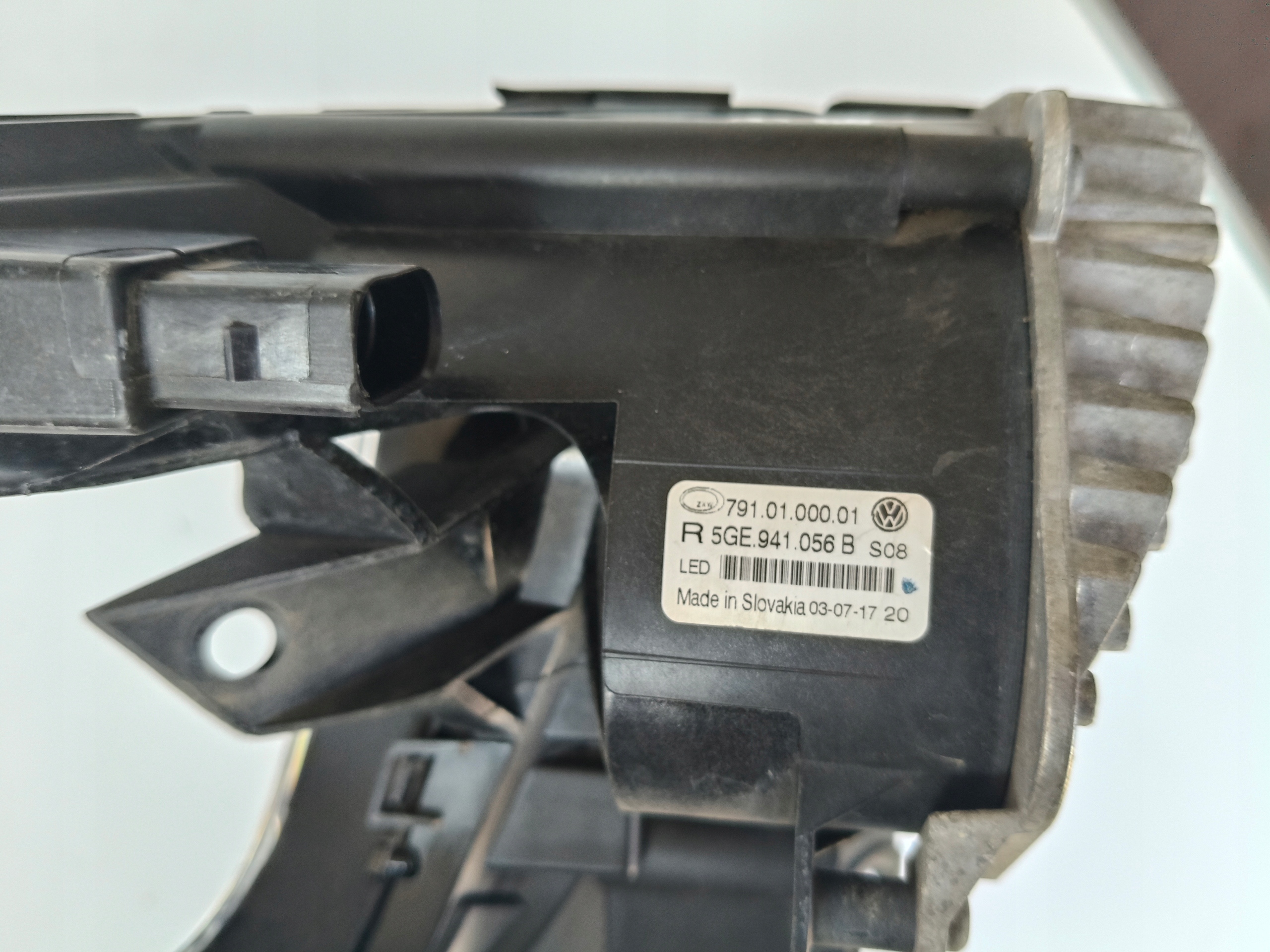 NEBELSCHEINWERFER RECHTS VW GOLF VII GTE 5GE LED
