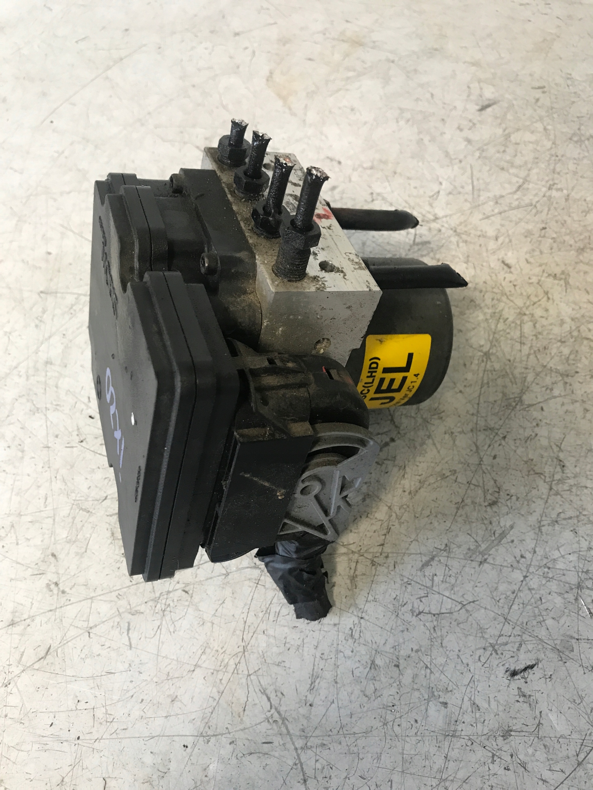 Pompa ABS HYUNDAI IX20 61589-42100 1K589-30500